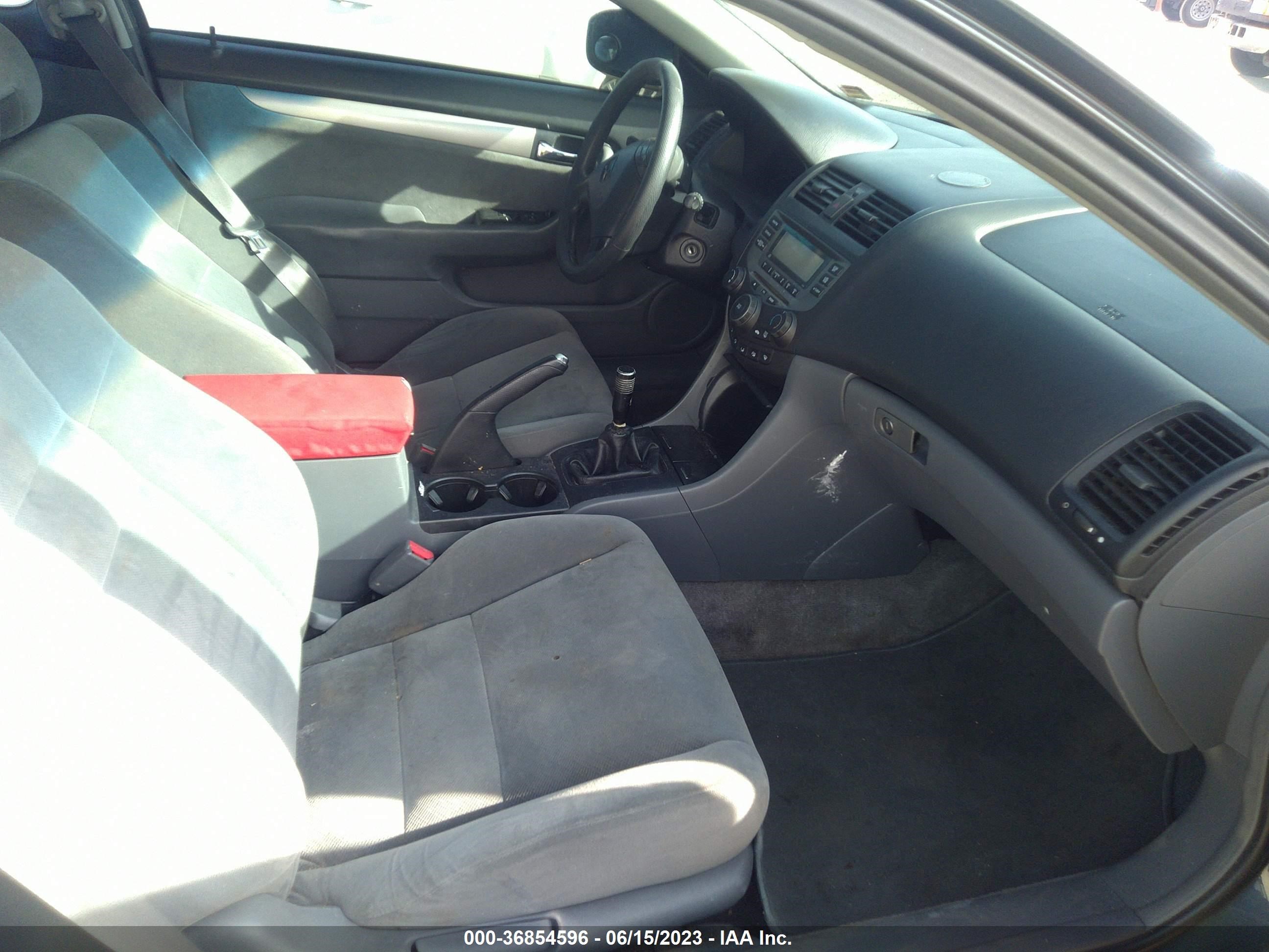 Photo 4 VIN: 1HGCM71307A009449 - HONDA ACCORD 