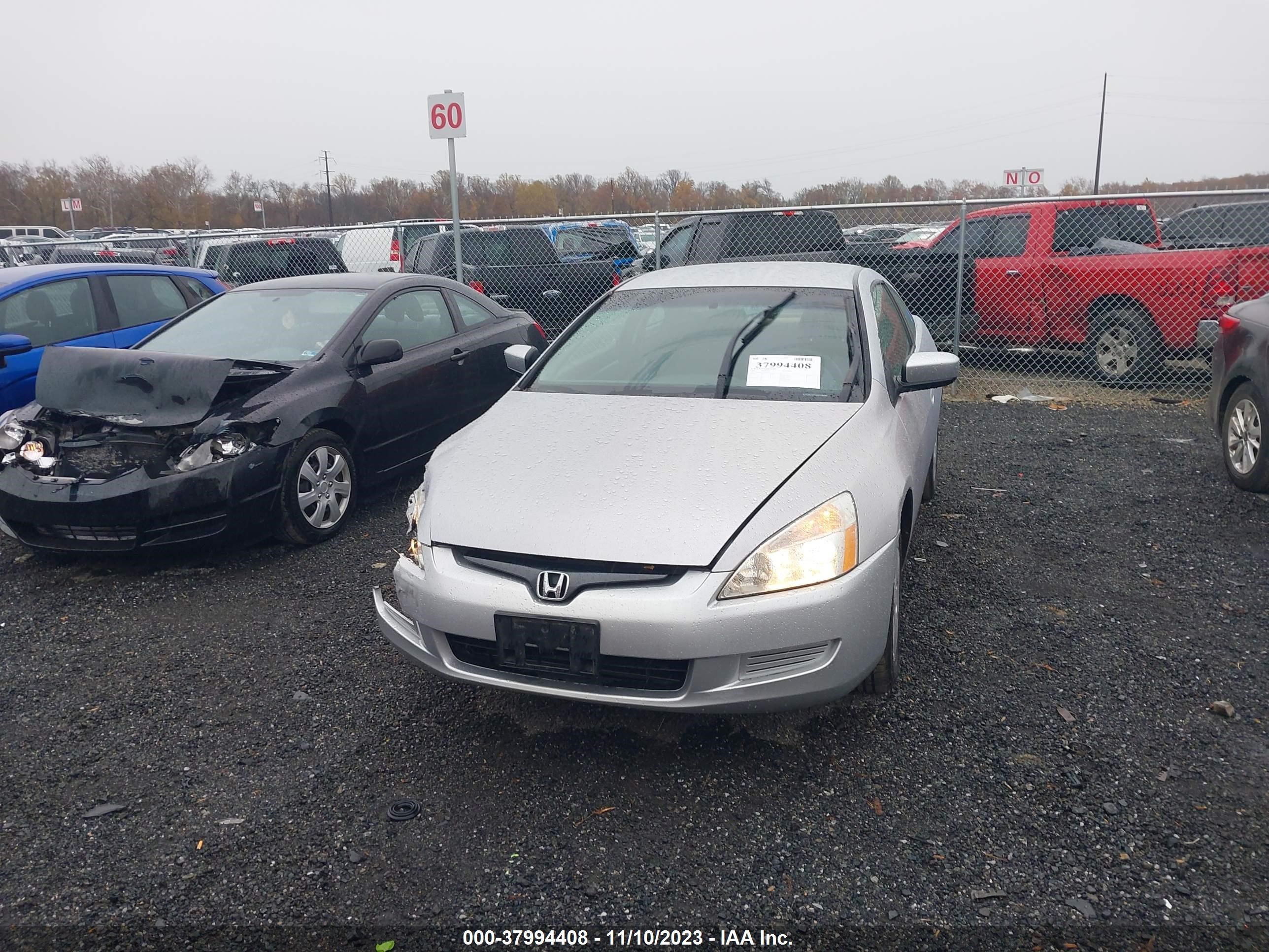 Photo 11 VIN: 1HGCM72315A004319 - HONDA ACCORD 