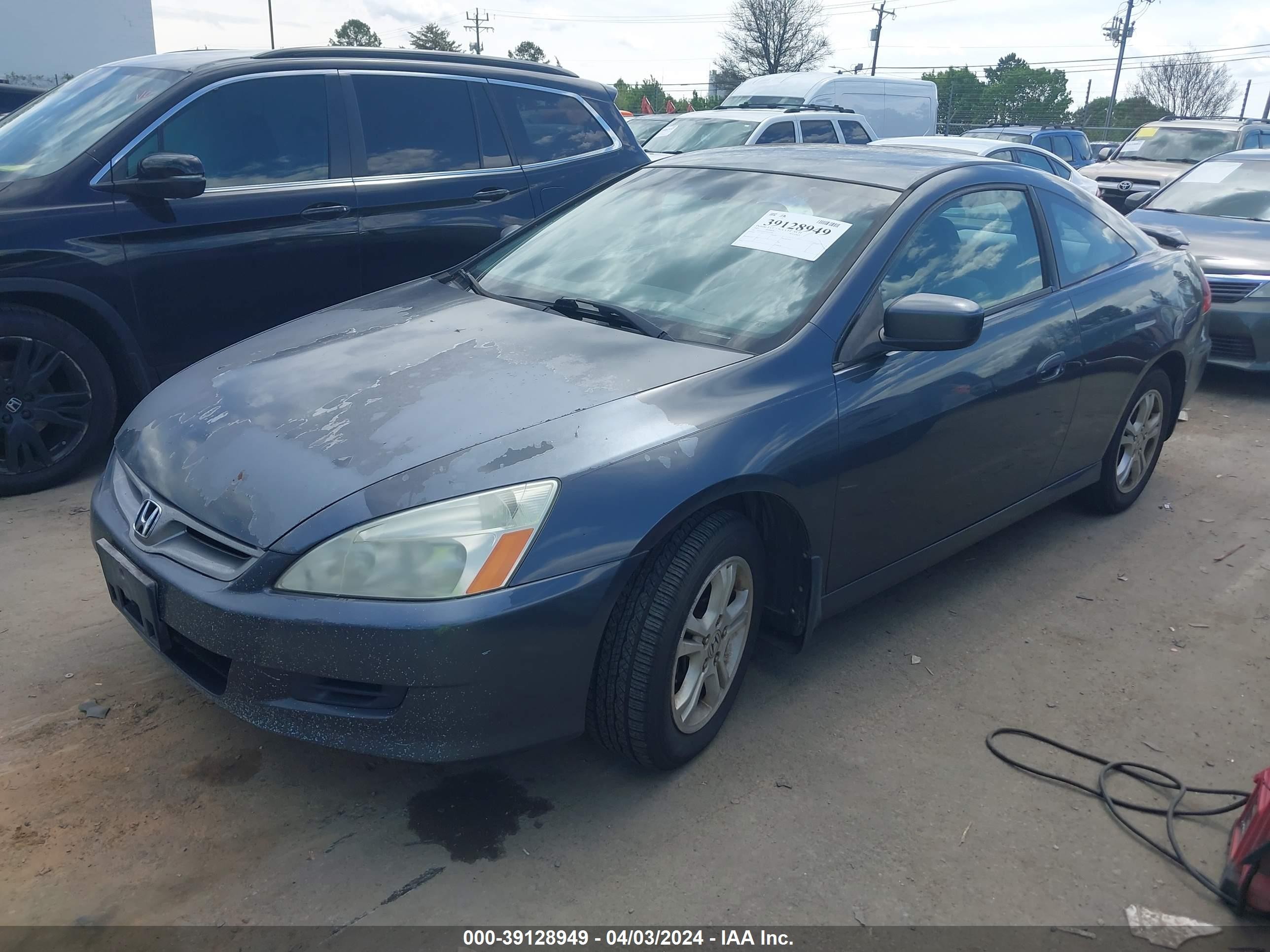 Photo 1 VIN: 1HGCM72317A013086 - HONDA ACCORD 