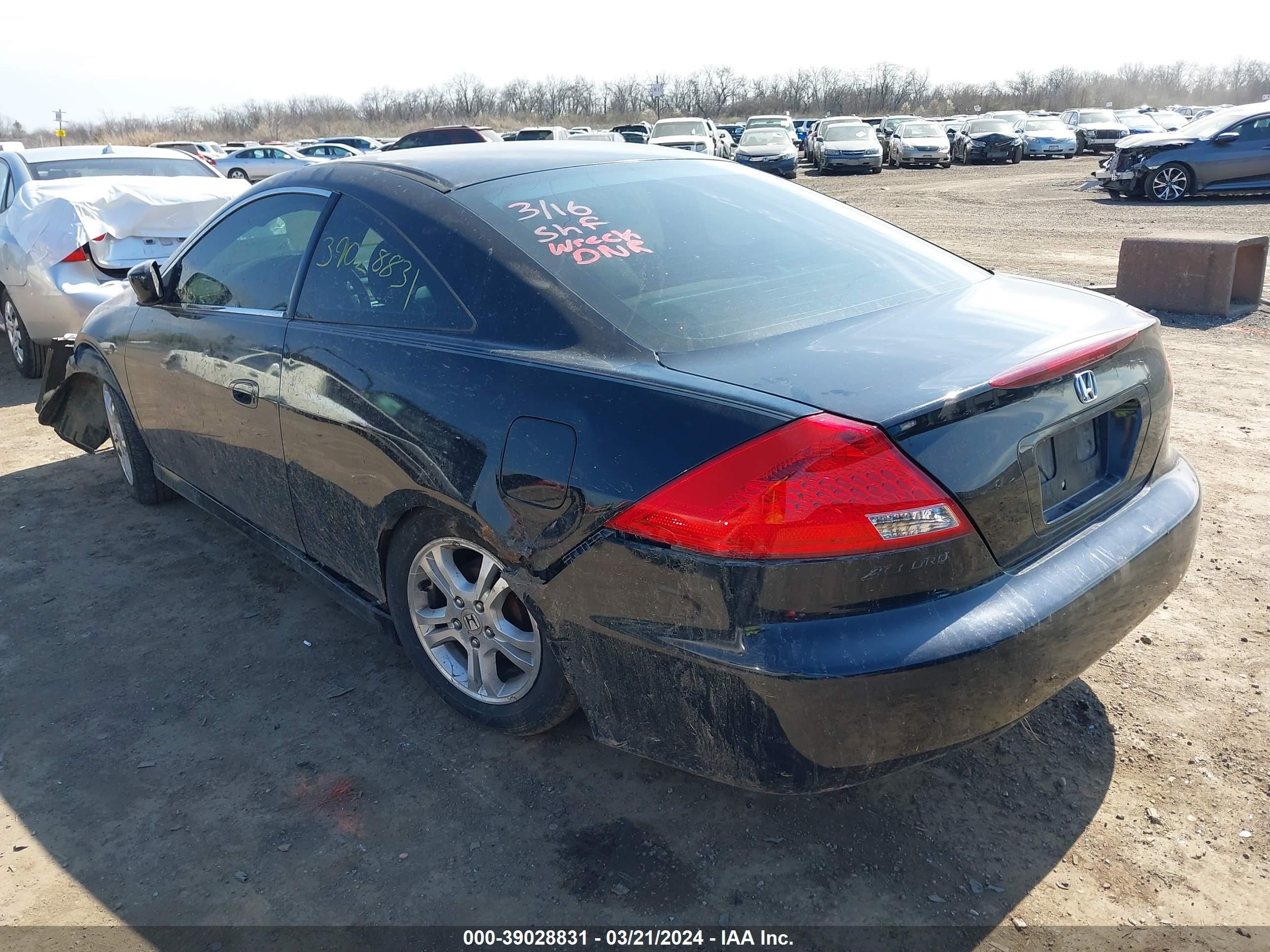 Photo 2 VIN: 1HGCM72346A007491 - HONDA ACCORD 