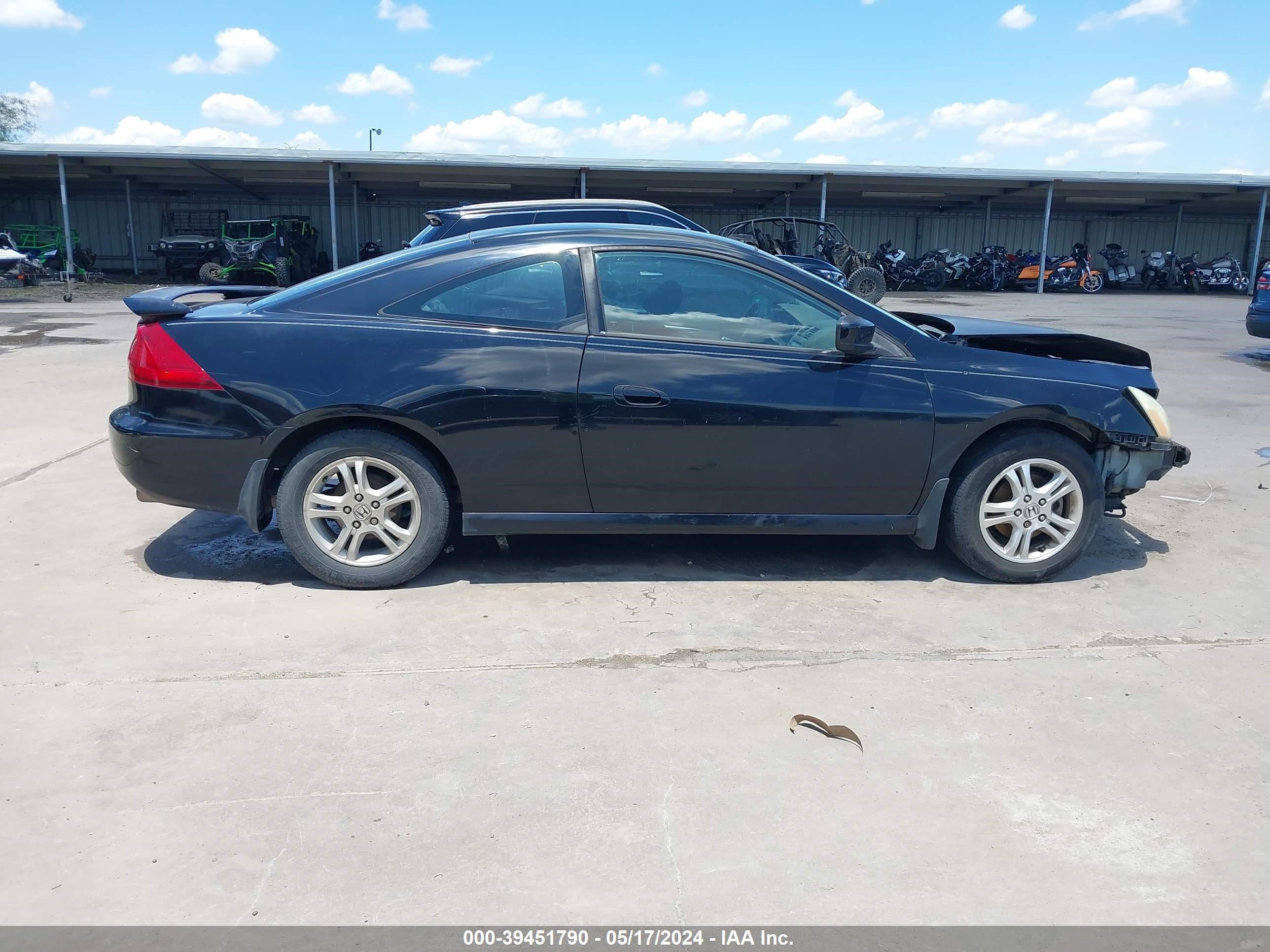 Photo 13 VIN: 1HGCM72386A023886 - HONDA ACCORD 