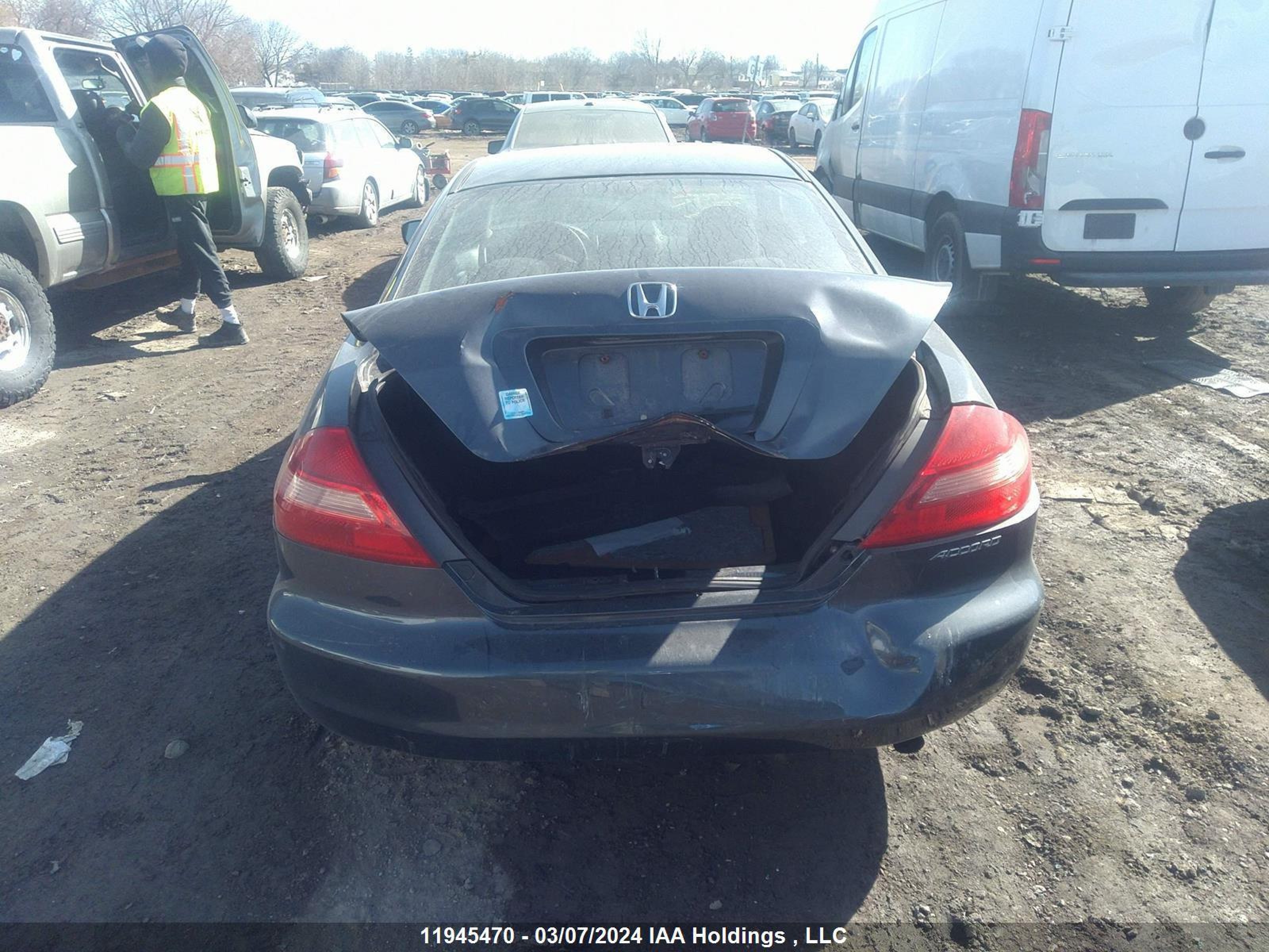 Photo 15 VIN: 1HGCM72394A800914 - HONDA ACCORD 