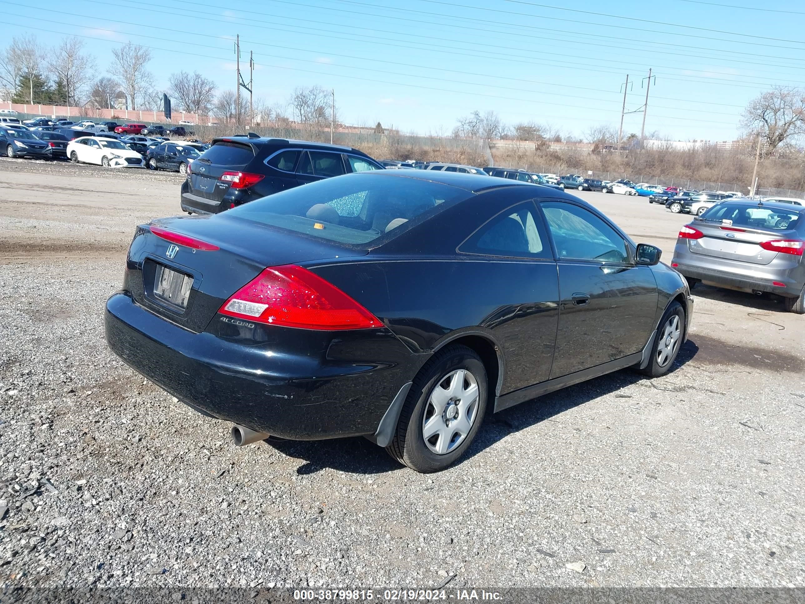 Photo 3 VIN: 1HGCM72397A014521 - HONDA ACCORD 