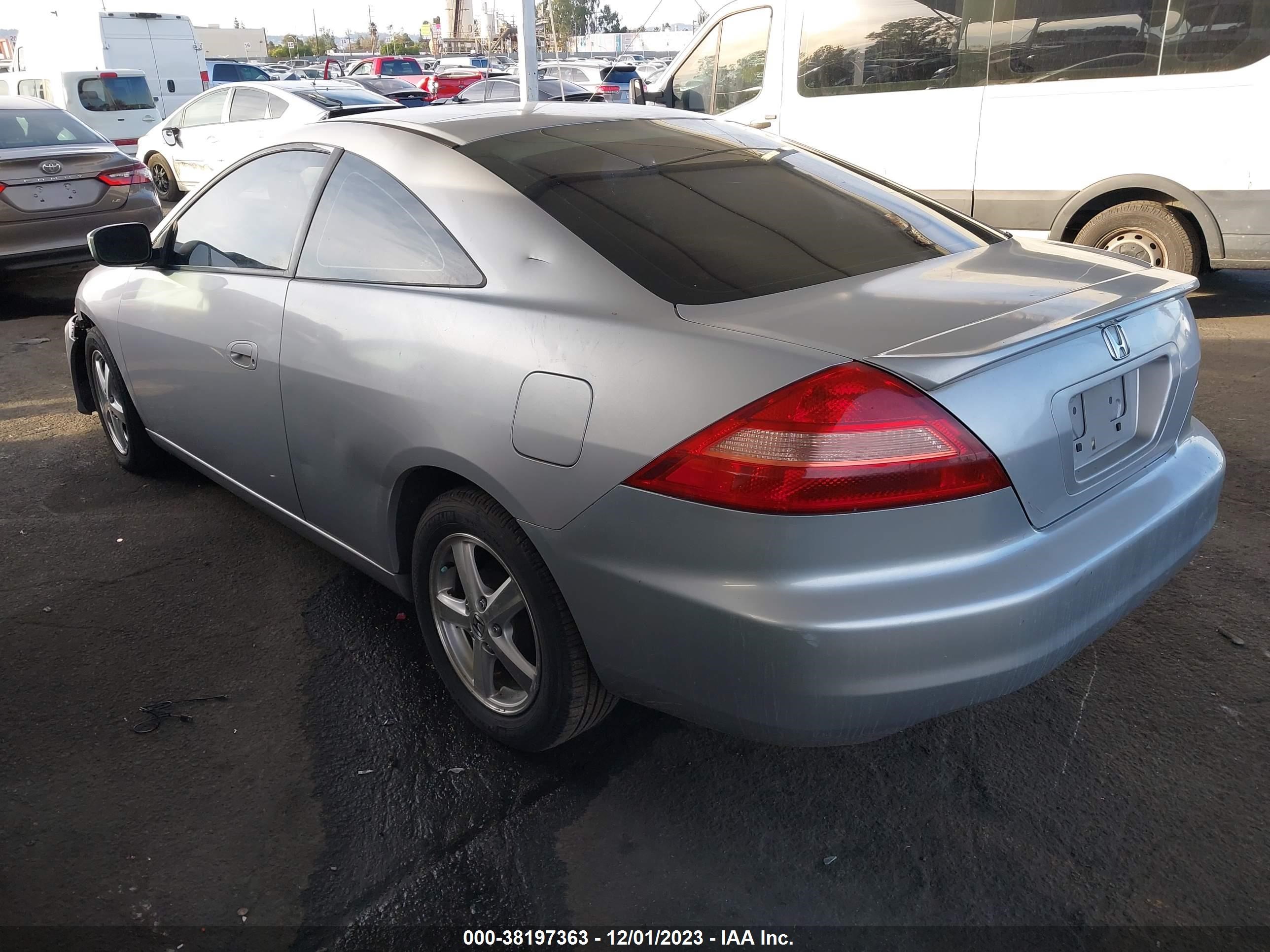 Photo 2 VIN: 1HGCM72565A020937 - HONDA ACCORD 