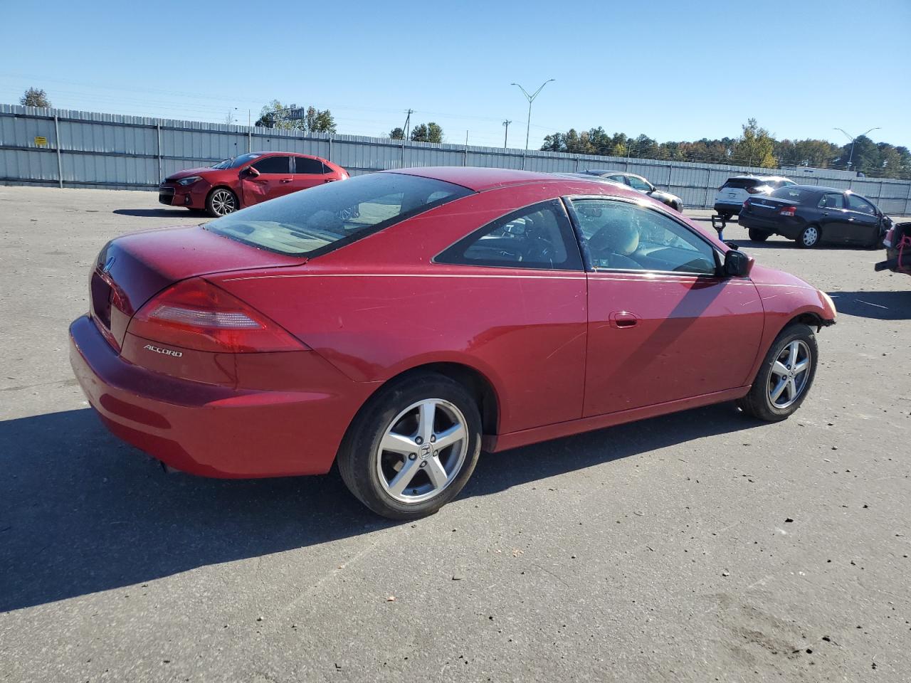 Photo 2 VIN: 1HGCM72574A018824 - HONDA ACCORD 