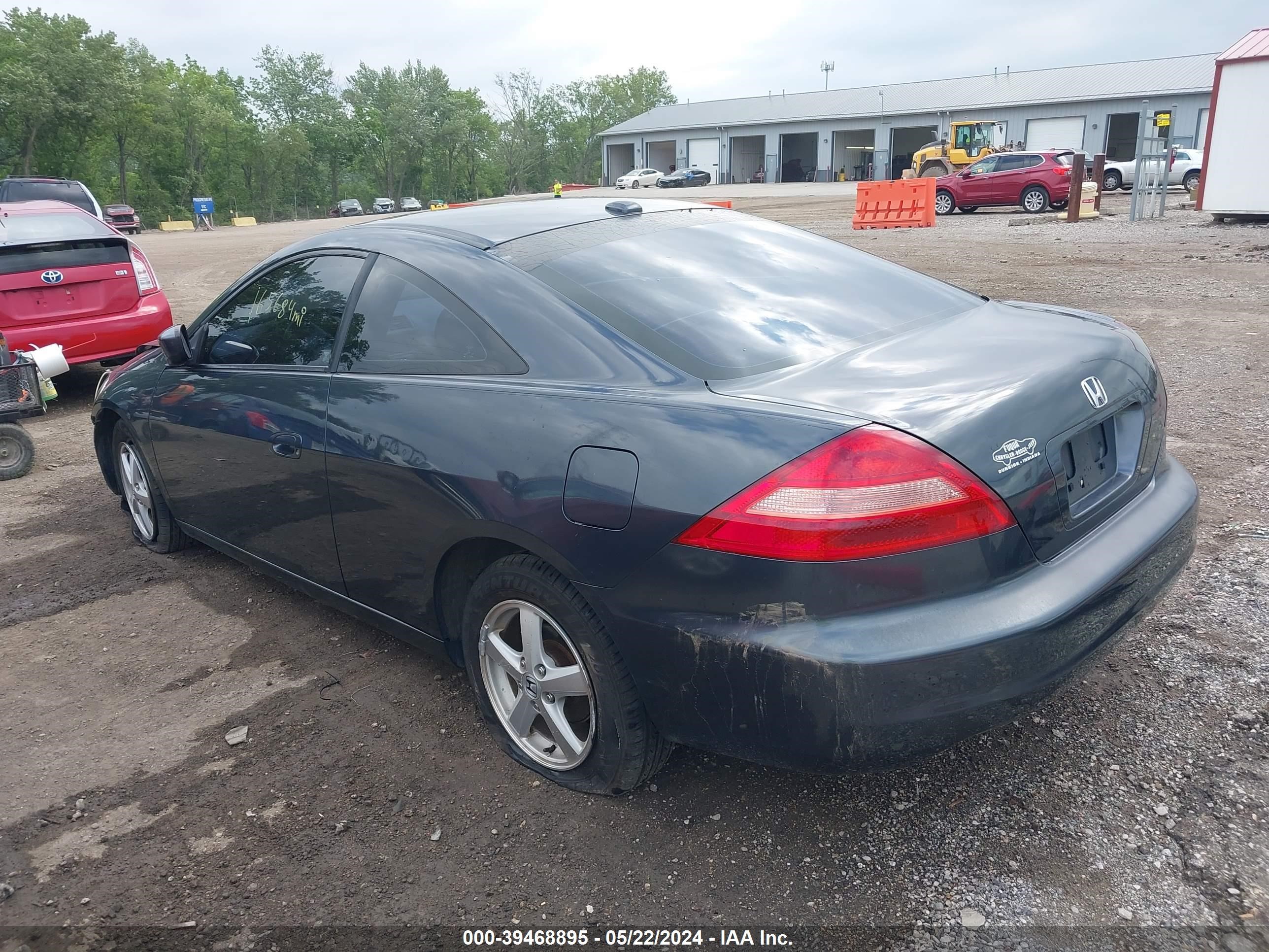 Photo 2 VIN: 1HGCM72605A016388 - HONDA ACCORD 