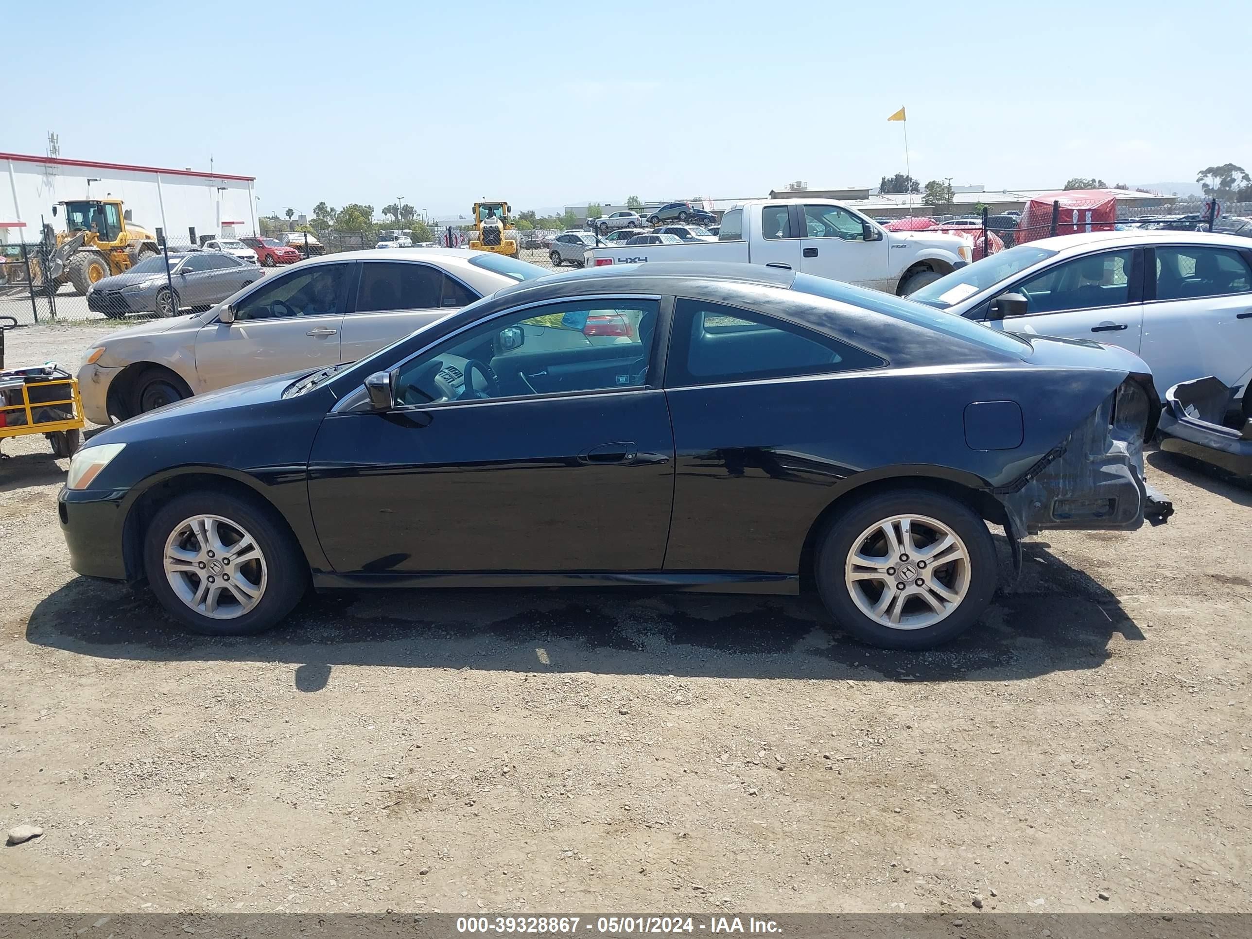 Photo 14 VIN: 1HGCM72616A007300 - HONDA ACCORD 