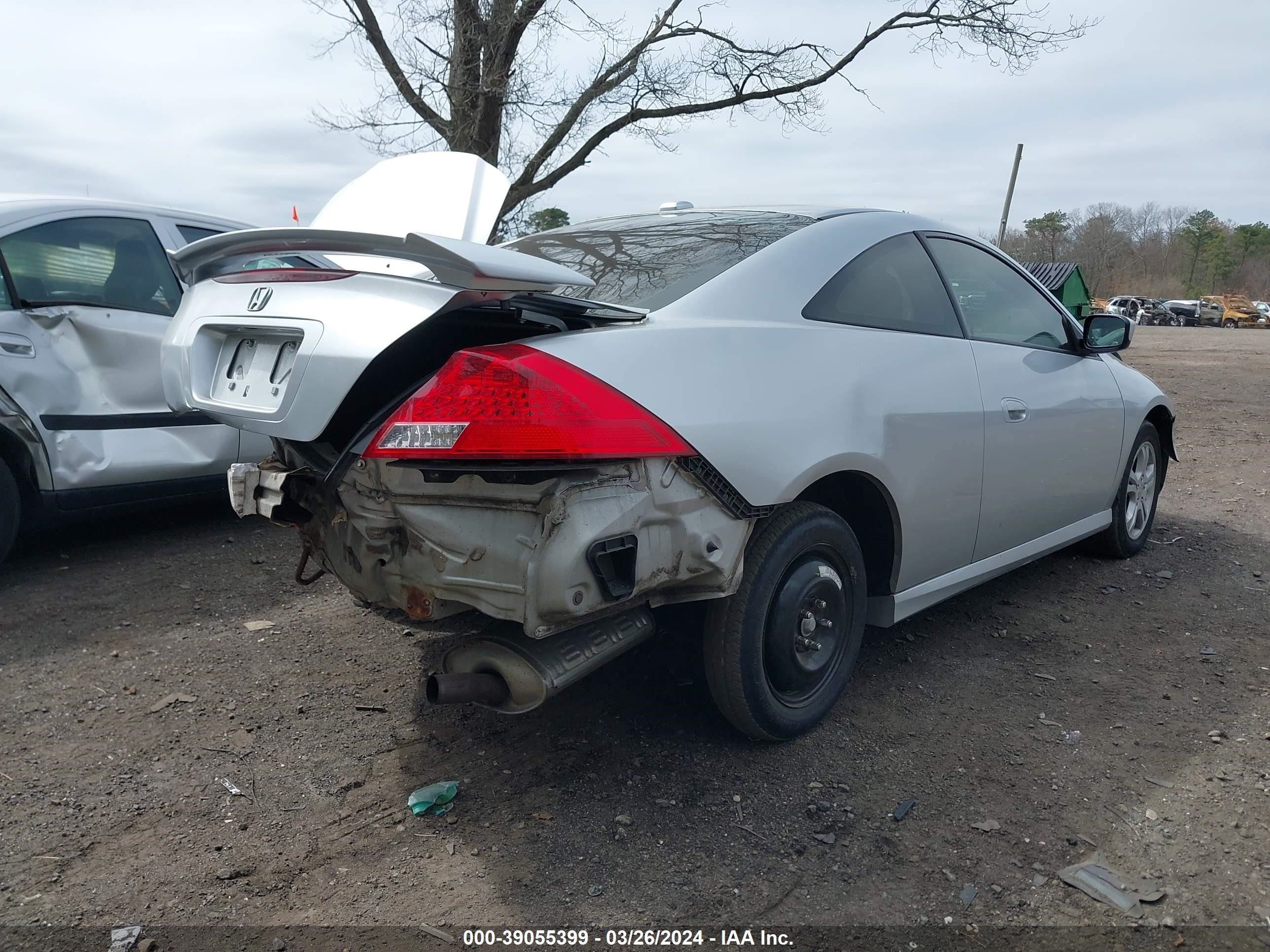 Photo 3 VIN: 1HGCM72637A006019 - HONDA ACCORD 