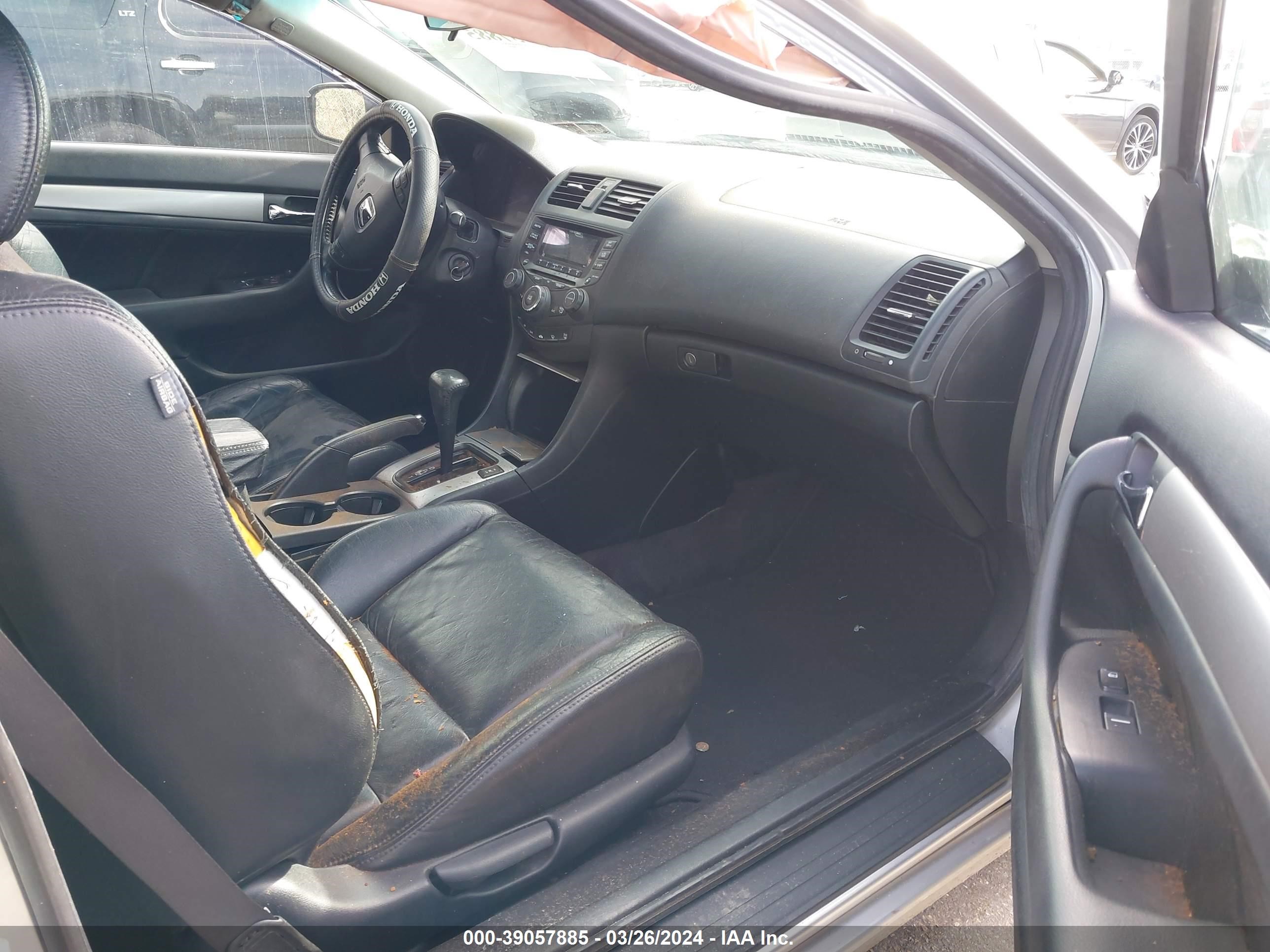 Photo 4 VIN: 1HGCM72665A012717 - HONDA ACCORD 