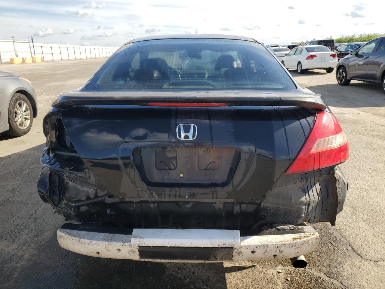 Photo 5 VIN: 1HGCM72673A016434 - HONDA ACCORD 