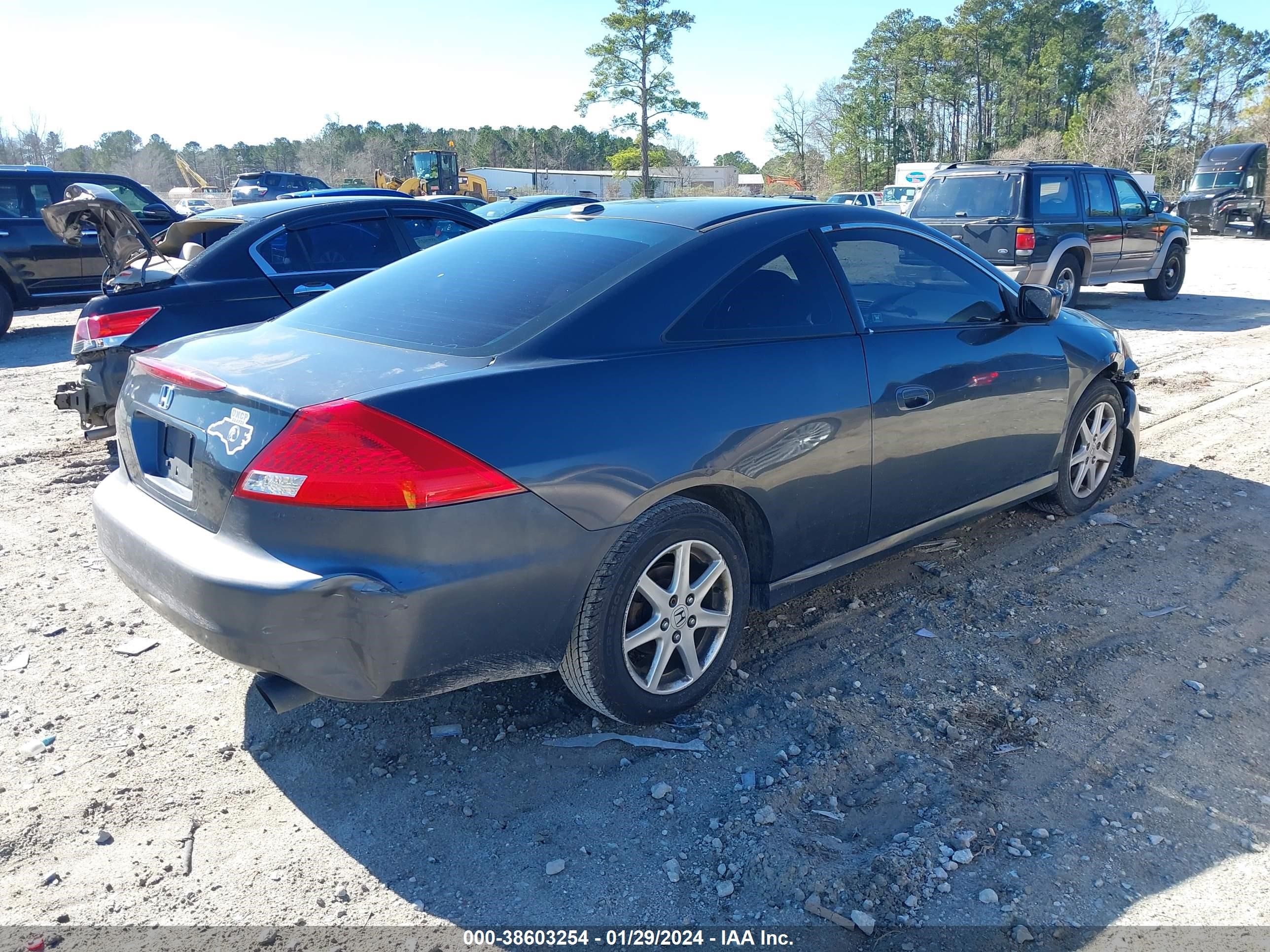 Photo 3 VIN: 1HGCM72696A003334 - HONDA ACCORD 