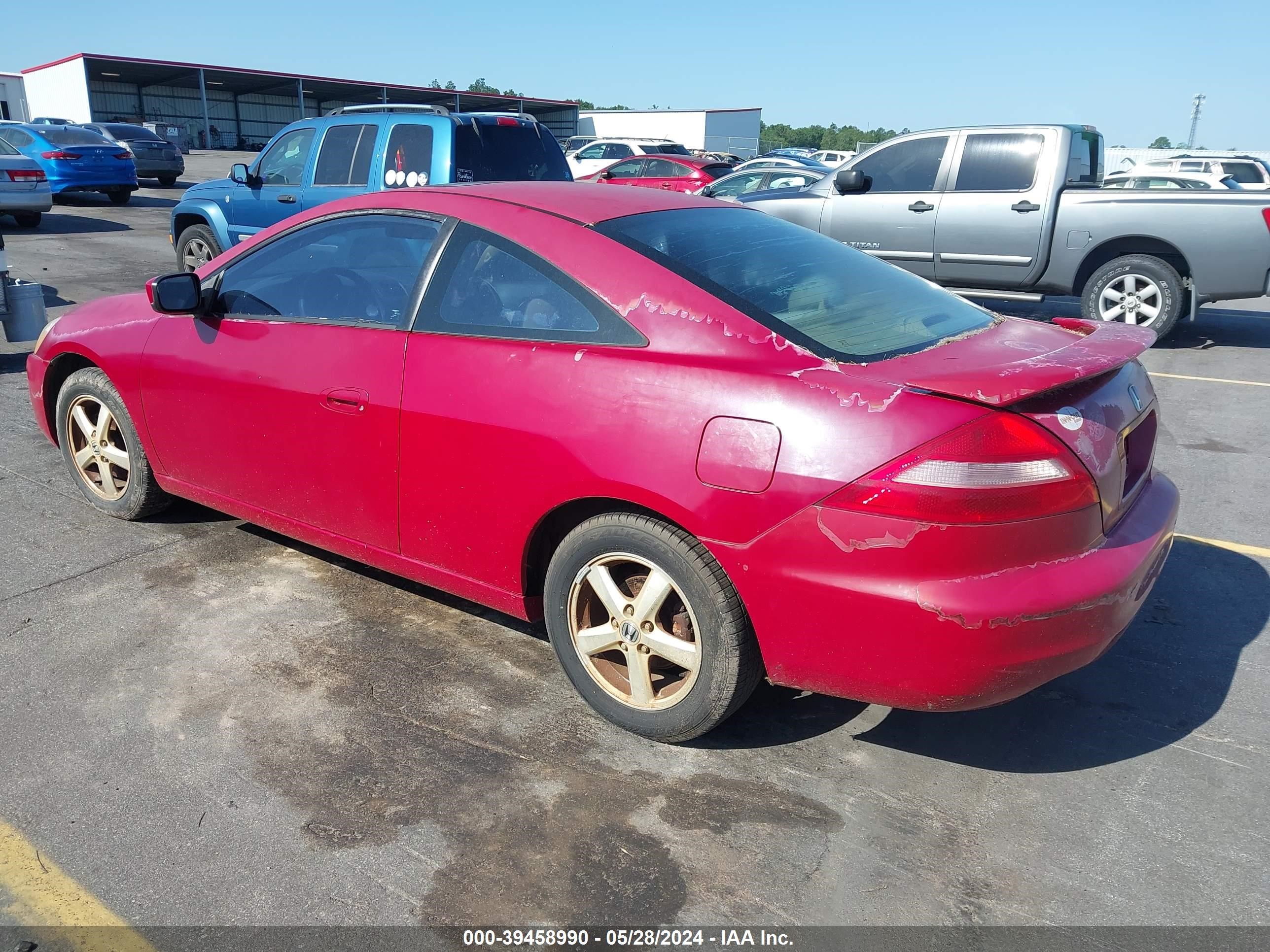 Photo 2 VIN: 1HGCM726X3A017657 - HONDA ACCORD 