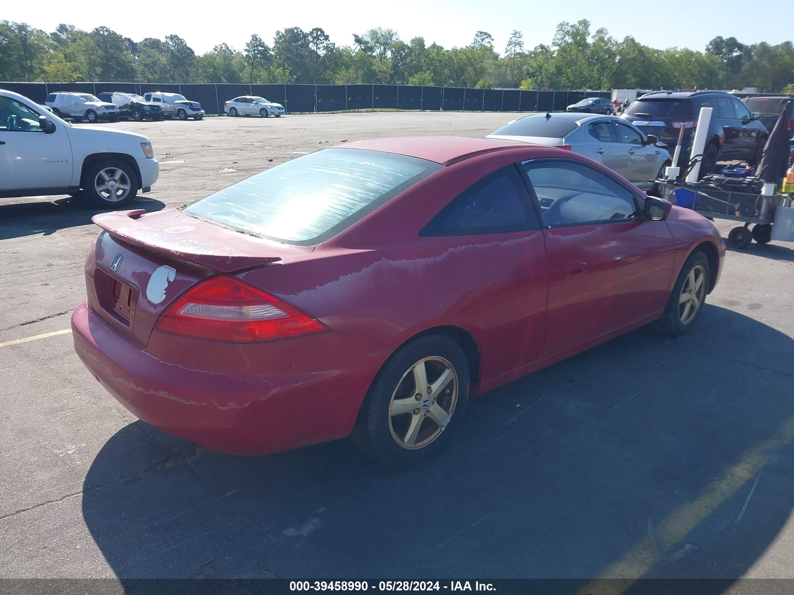 Photo 3 VIN: 1HGCM726X3A017657 - HONDA ACCORD 