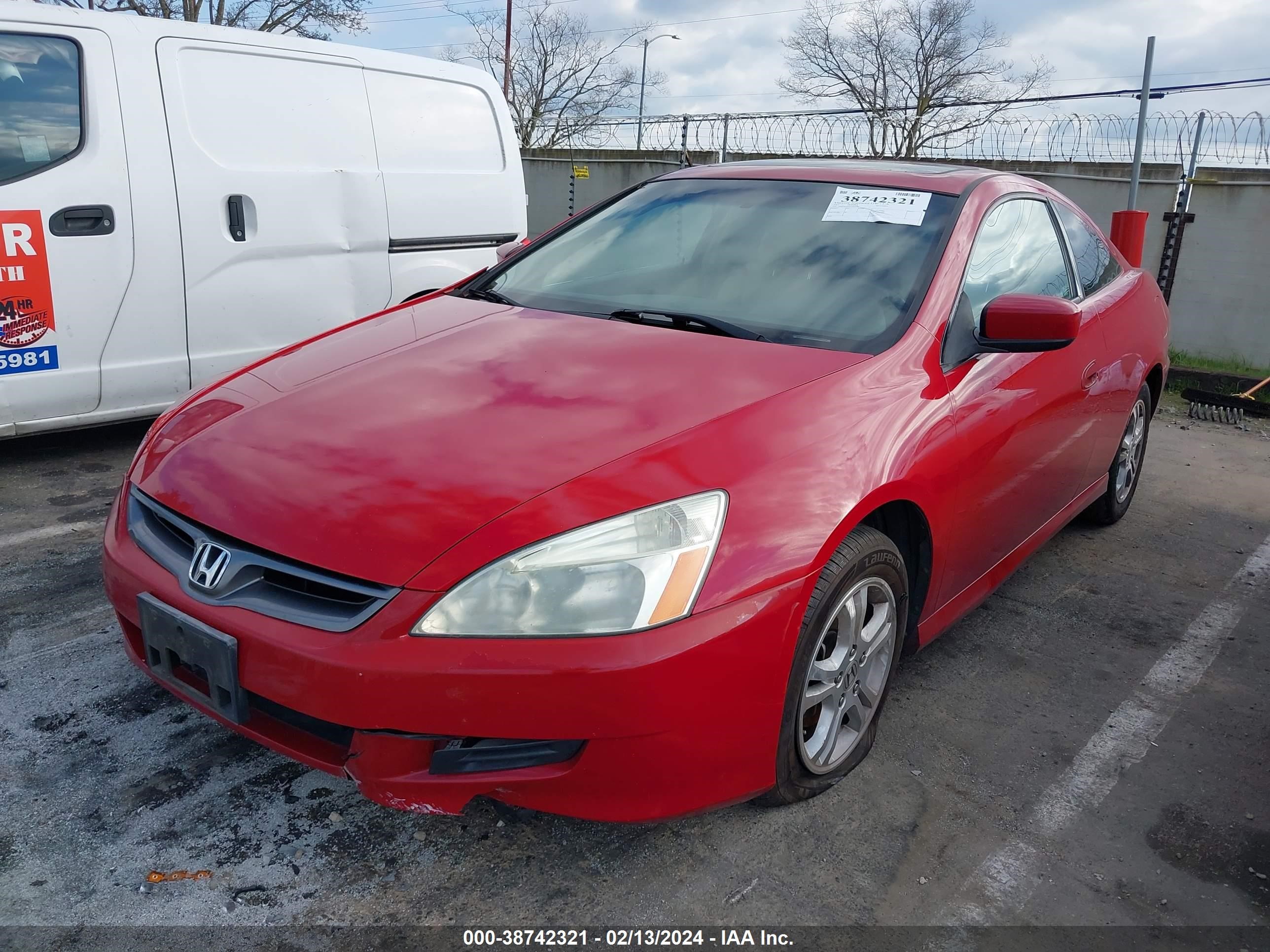 Photo 1 VIN: 1HGCM726X7A012741 - HONDA ACCORD 