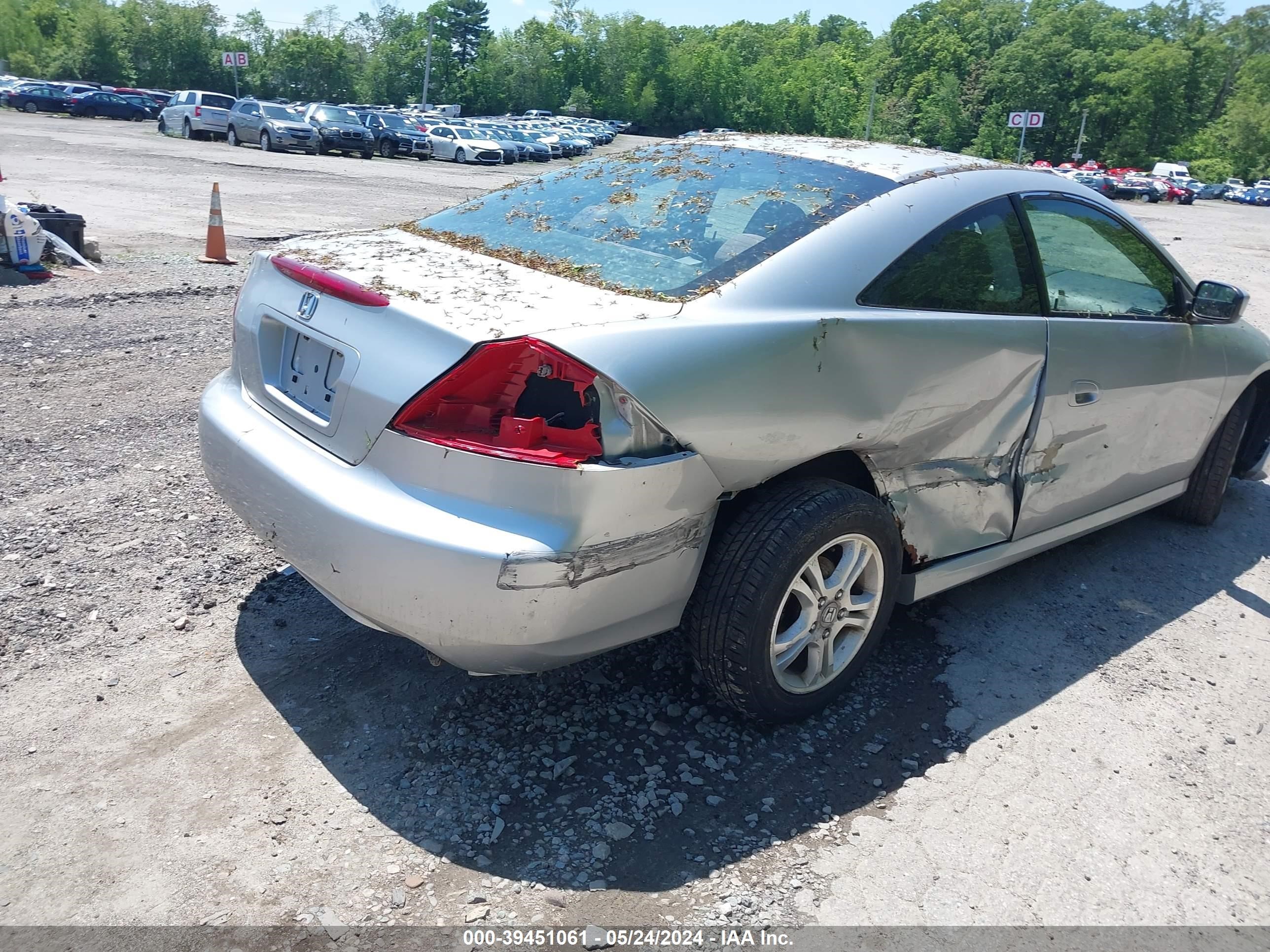 Photo 3 VIN: 1HGCM72746A001662 - HONDA ACCORD 