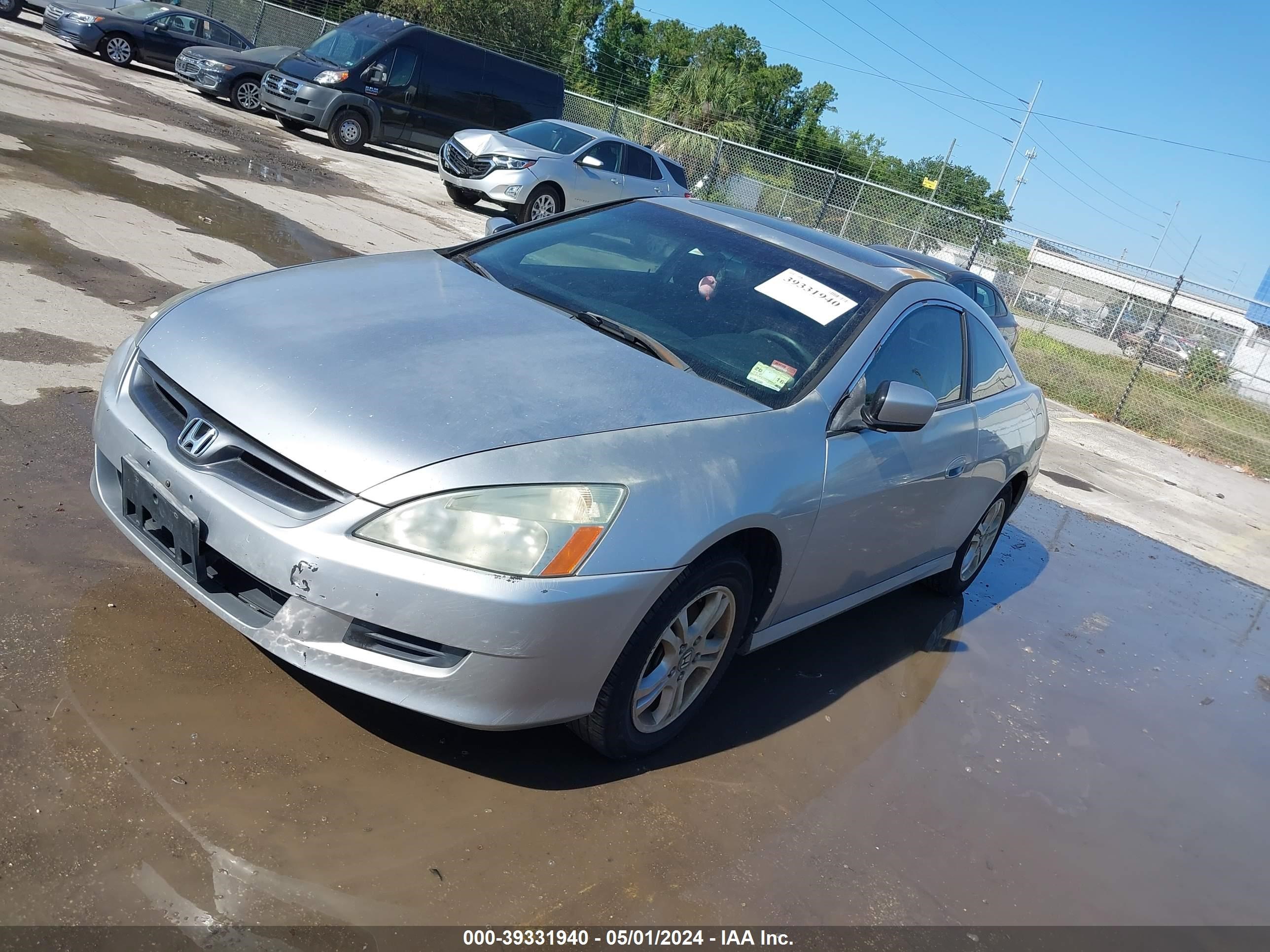 Photo 1 VIN: 1HGCM72766A011495 - HONDA ACCORD 