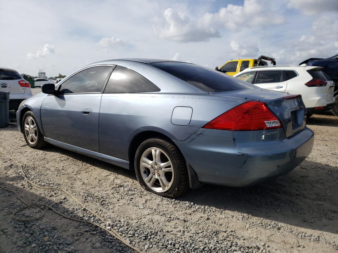 Photo 1 VIN: 1HGCM72786A020702 - HONDA ACCORD 