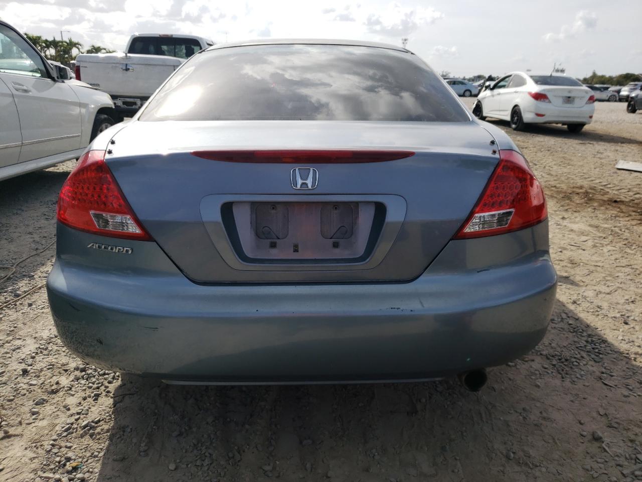 Photo 5 VIN: 1HGCM72786A020702 - HONDA ACCORD 