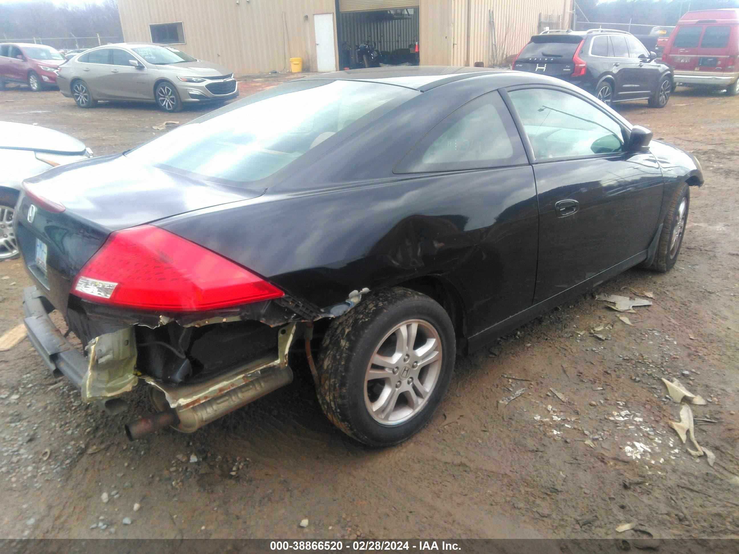 Photo 3 VIN: 1HGCM727X7A011355 - HONDA ACCORD 