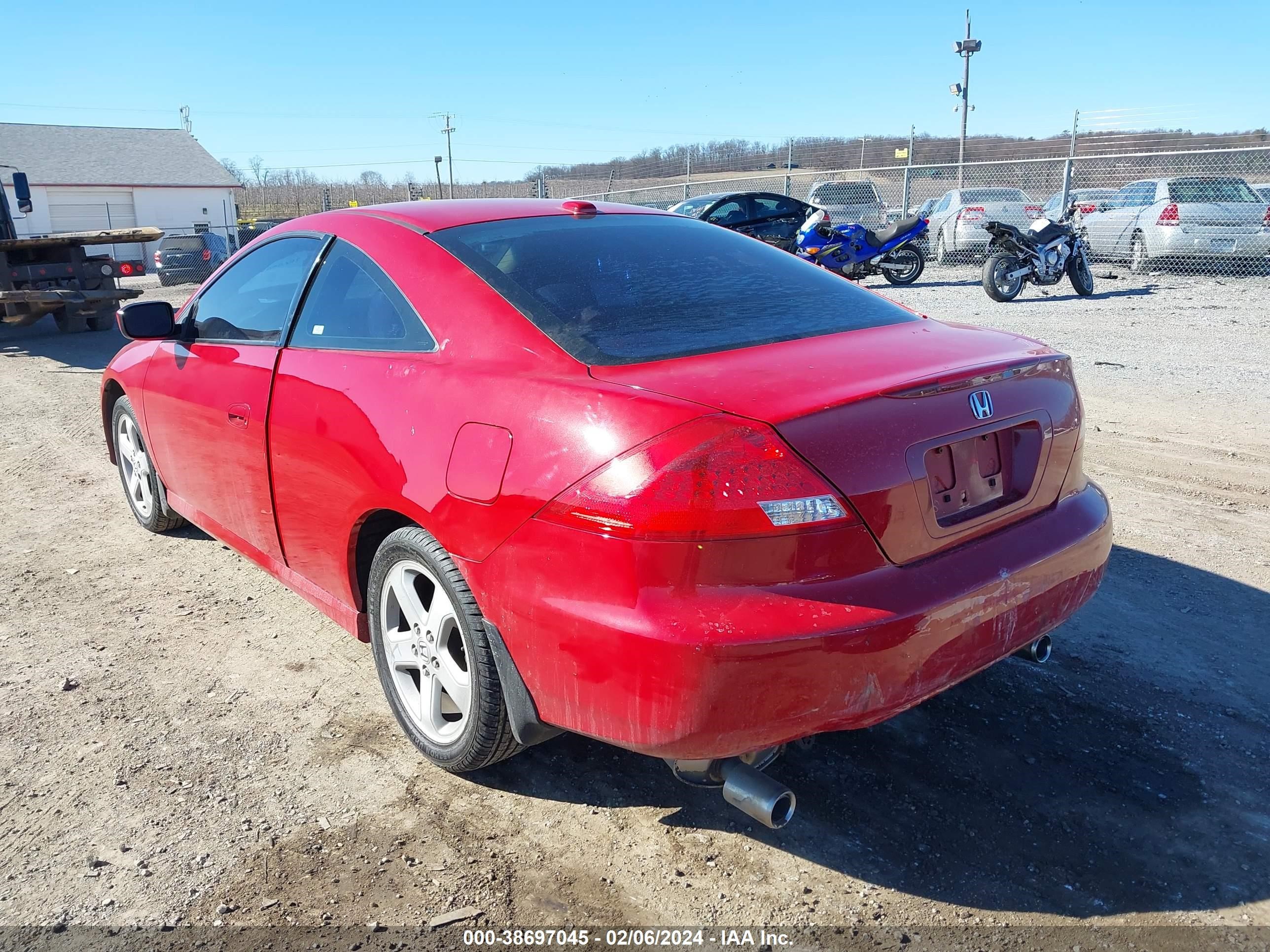 Photo 2 VIN: 1HGCM81626A012223 - HONDA ACCORD 