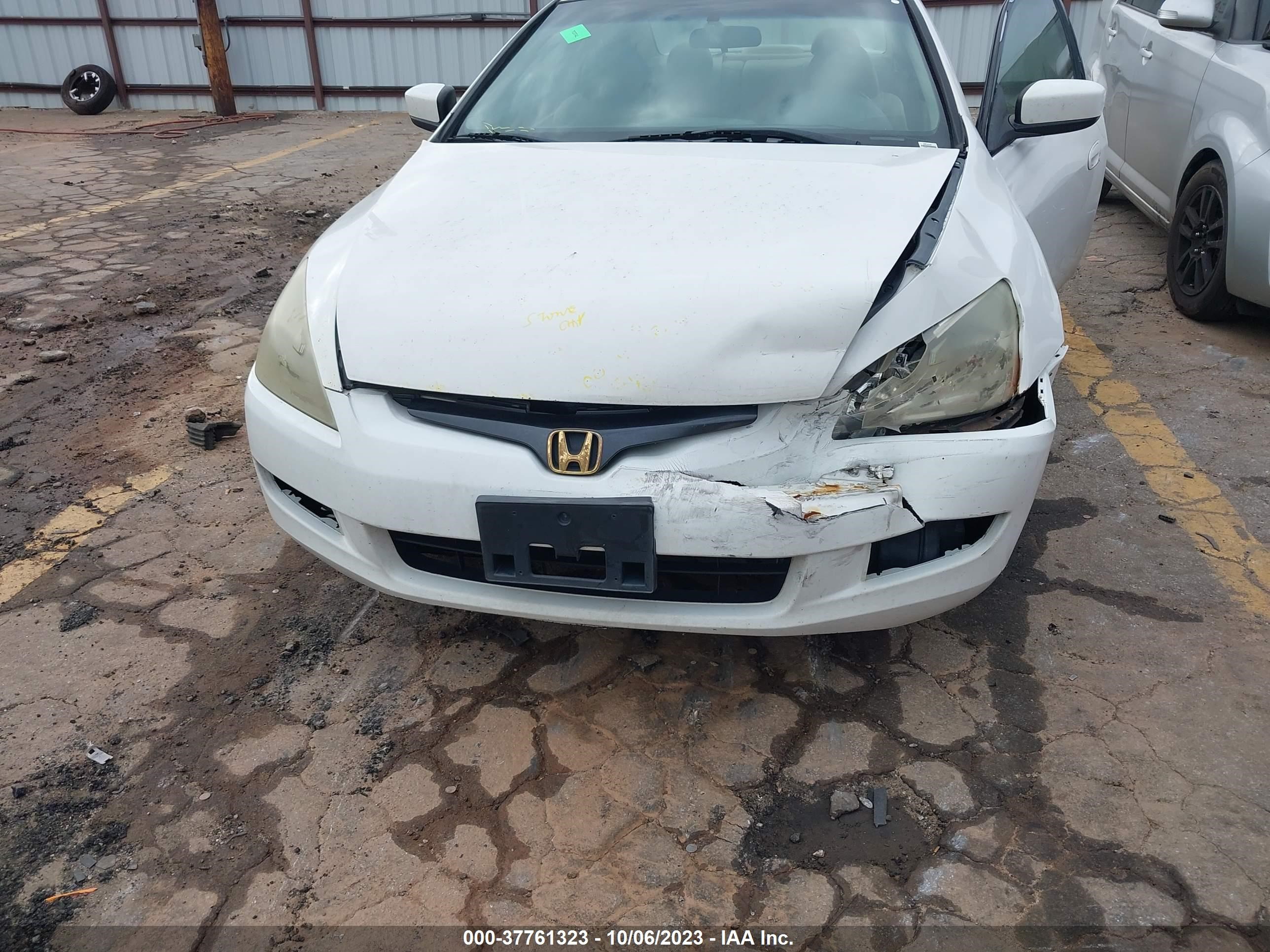 Photo 5 VIN: 1HGCM82604A019358 - HONDA ACCORD 