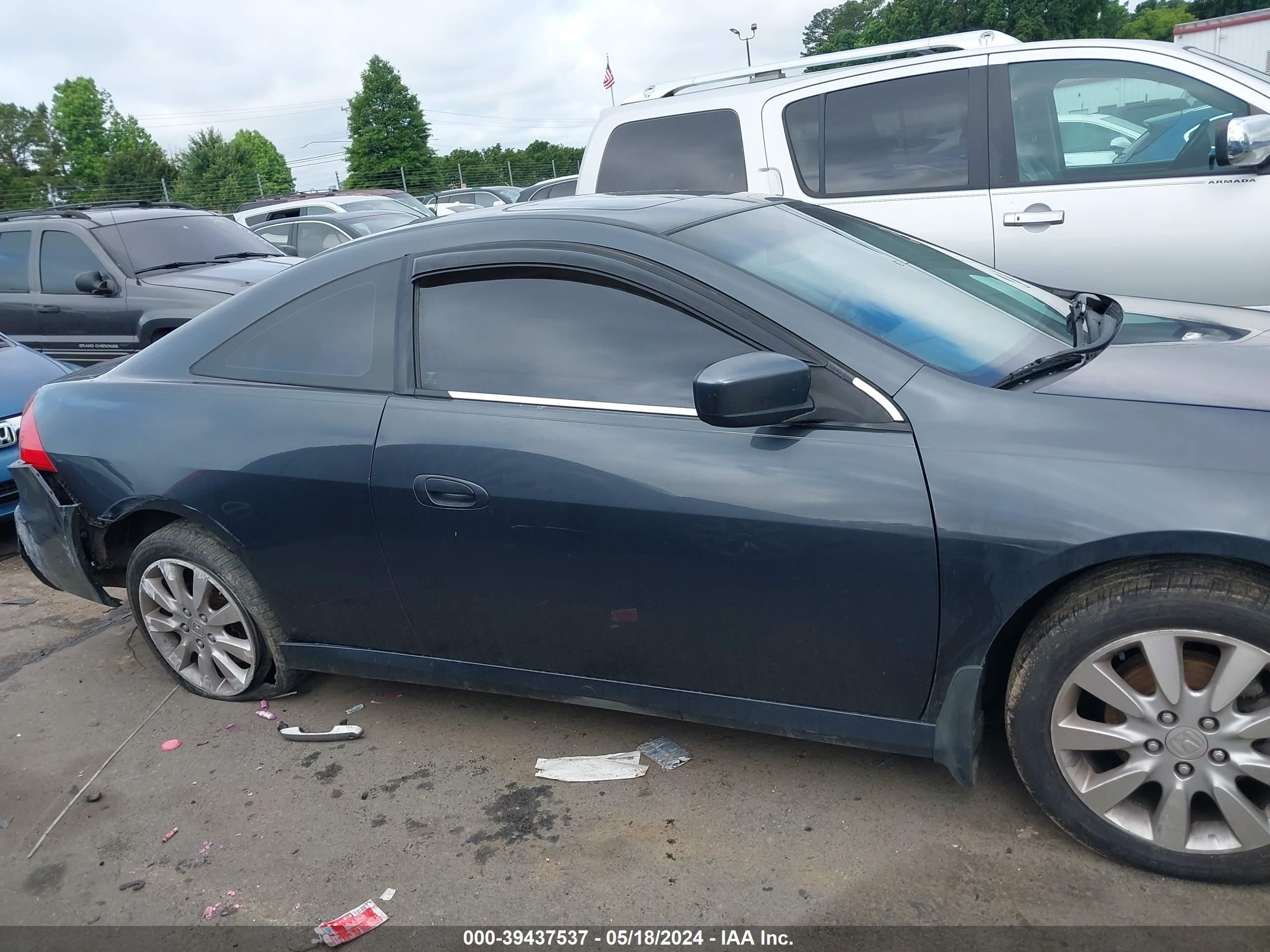 Photo 11 VIN: 1HGCM82606A005978 - HONDA ACCORD 