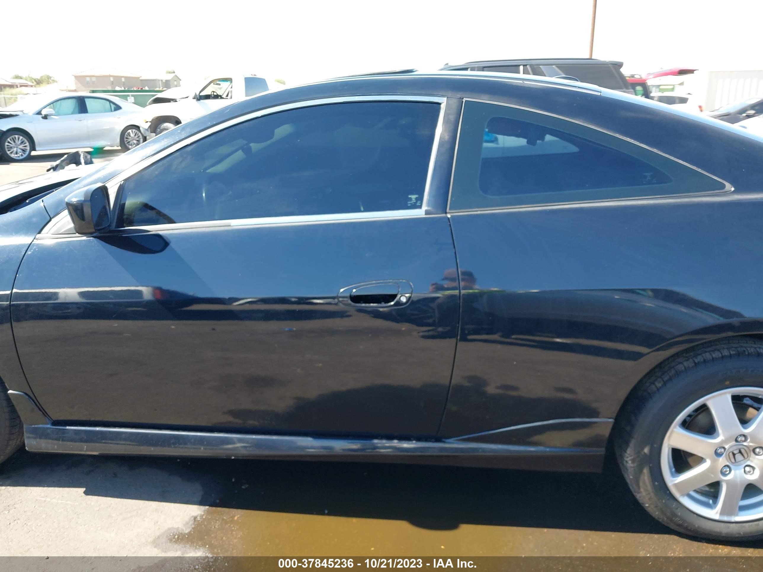 Photo 13 VIN: 1HGCM82625A000344 - HONDA ACCORD 