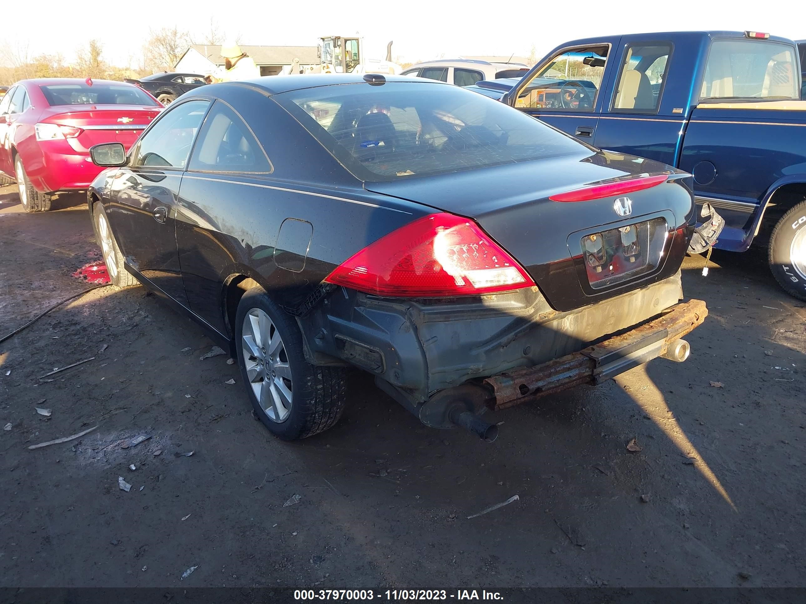 Photo 2 VIN: 1HGCM82627A006485 - HONDA ACCORD 