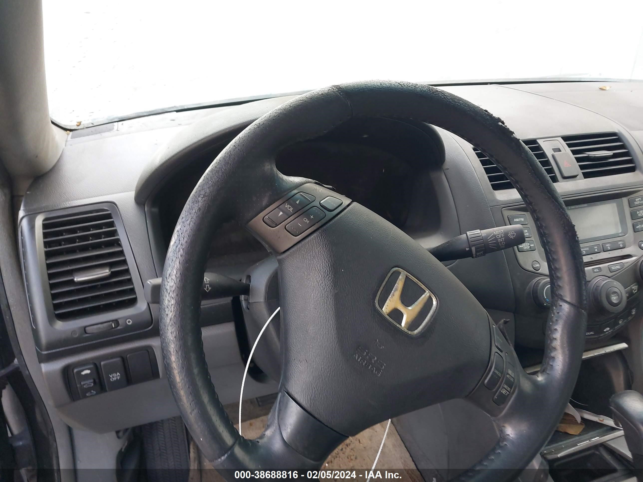 Photo 6 VIN: 1HGCM82636A000225 - HONDA ACCORD 