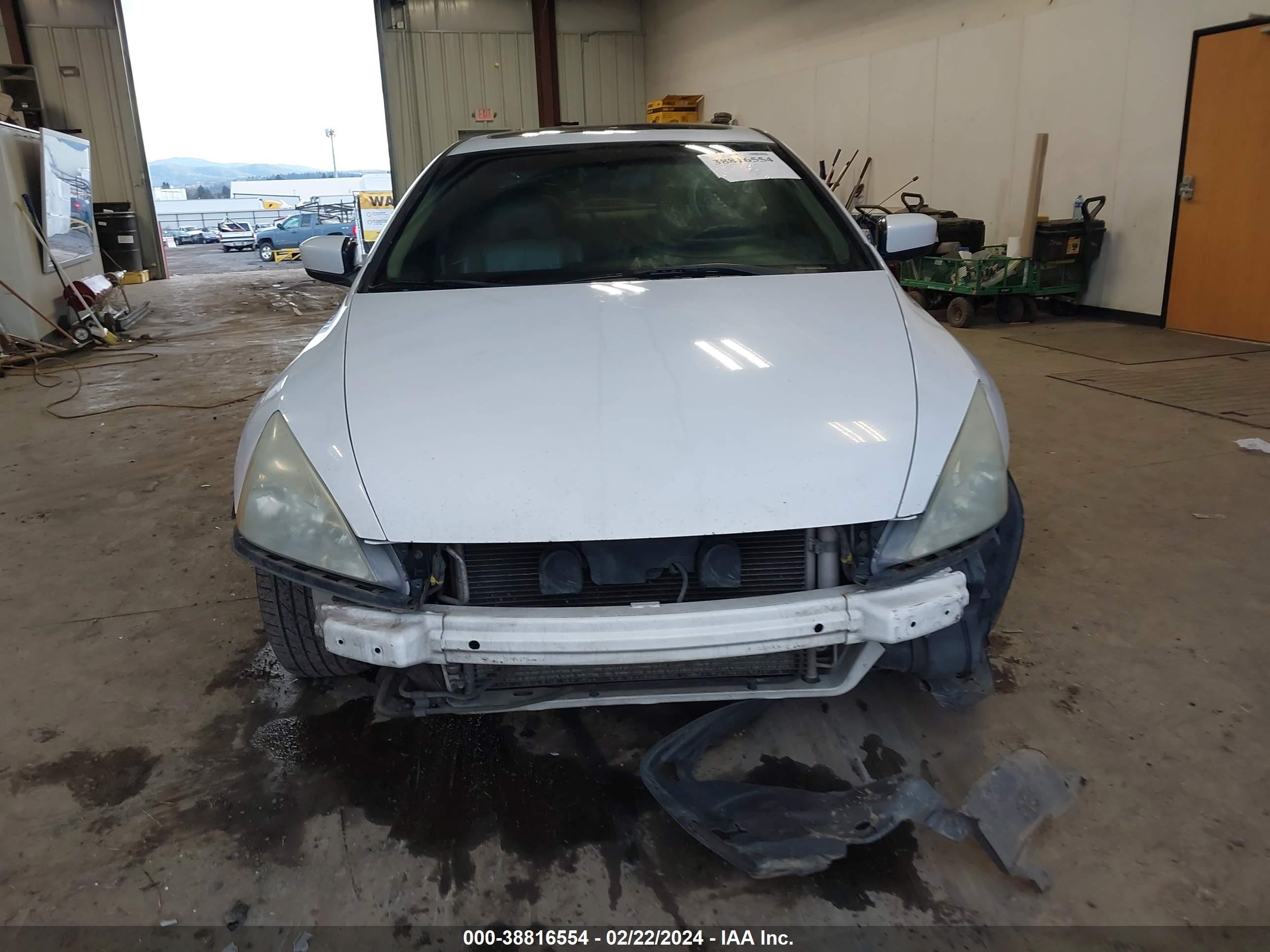 Photo 11 VIN: 1HGCM82644A007696 - HONDA ACCORD 