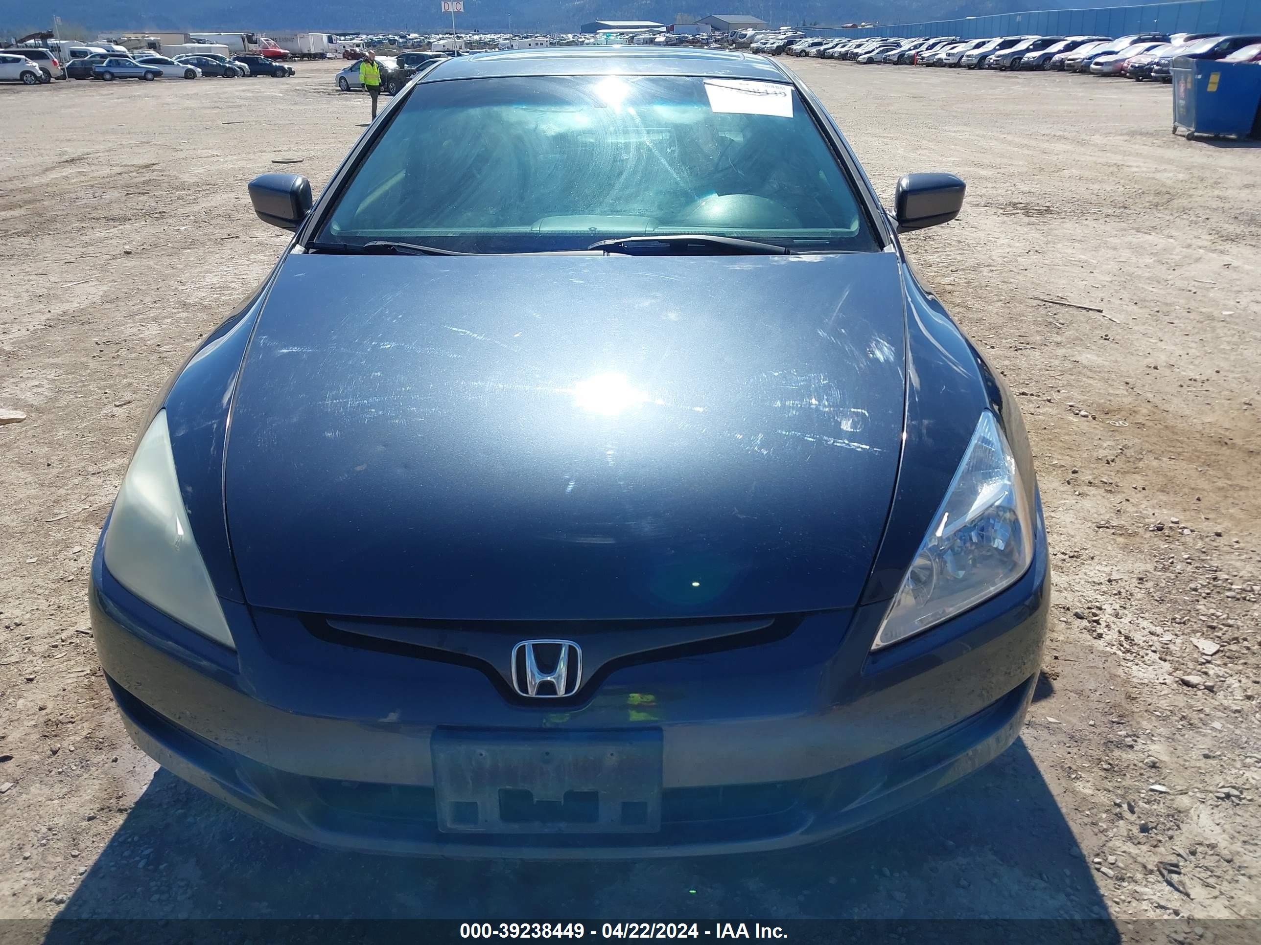 Photo 11 VIN: 1HGCM82665A001111 - HONDA ACCORD 