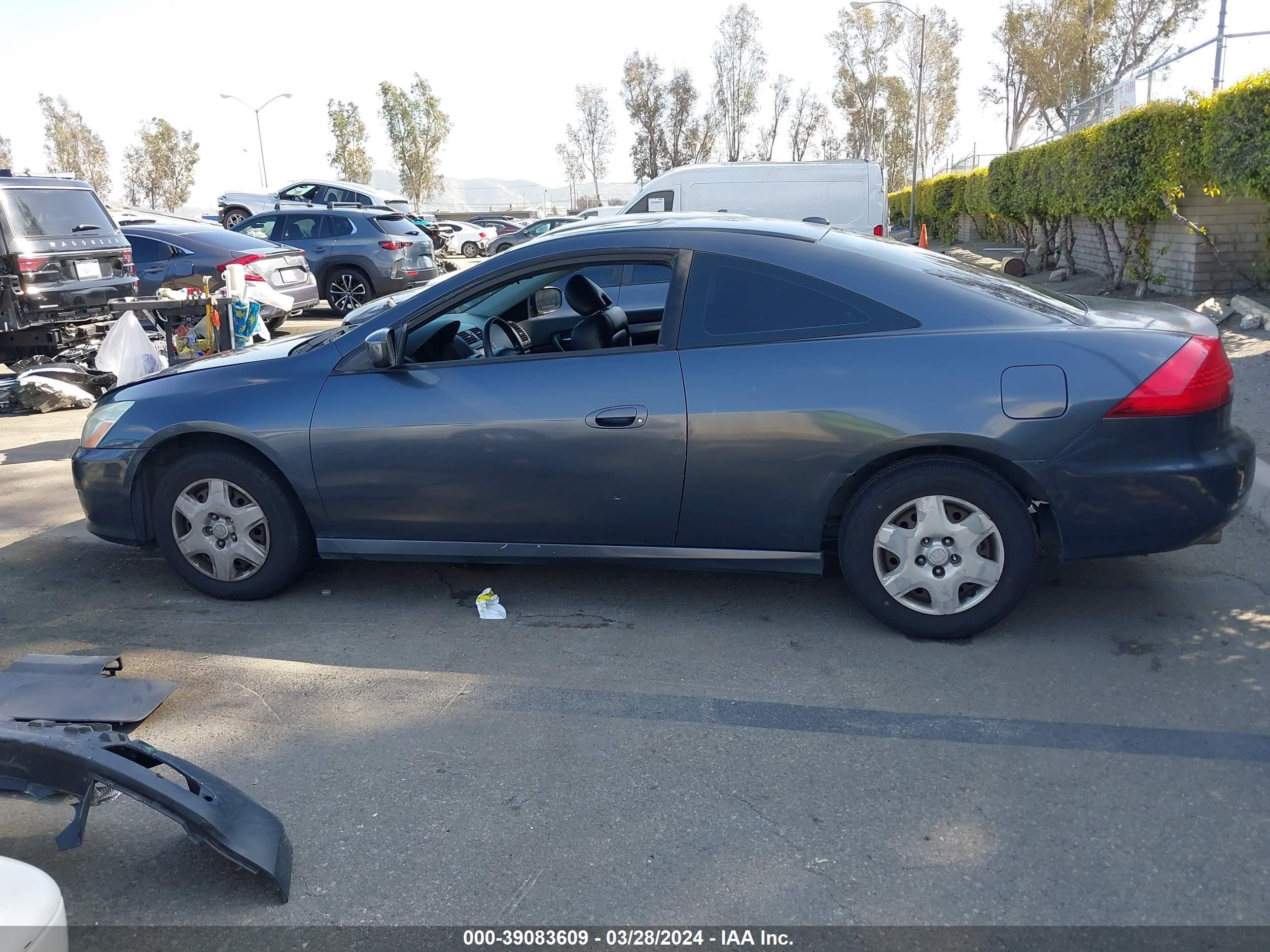 Photo 13 VIN: 1HGCM82667A005422 - HONDA ACCORD 