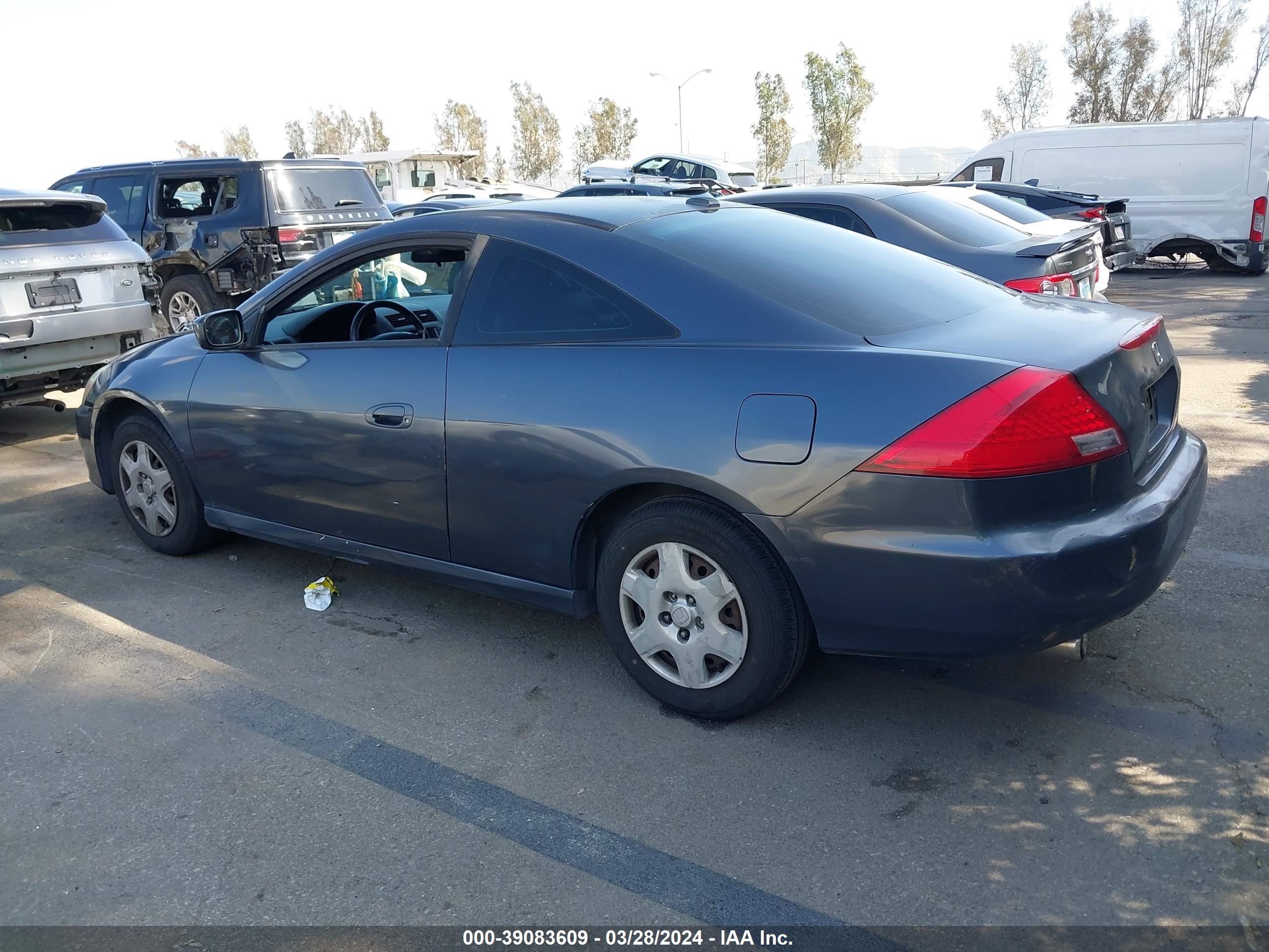 Photo 2 VIN: 1HGCM82667A005422 - HONDA ACCORD 