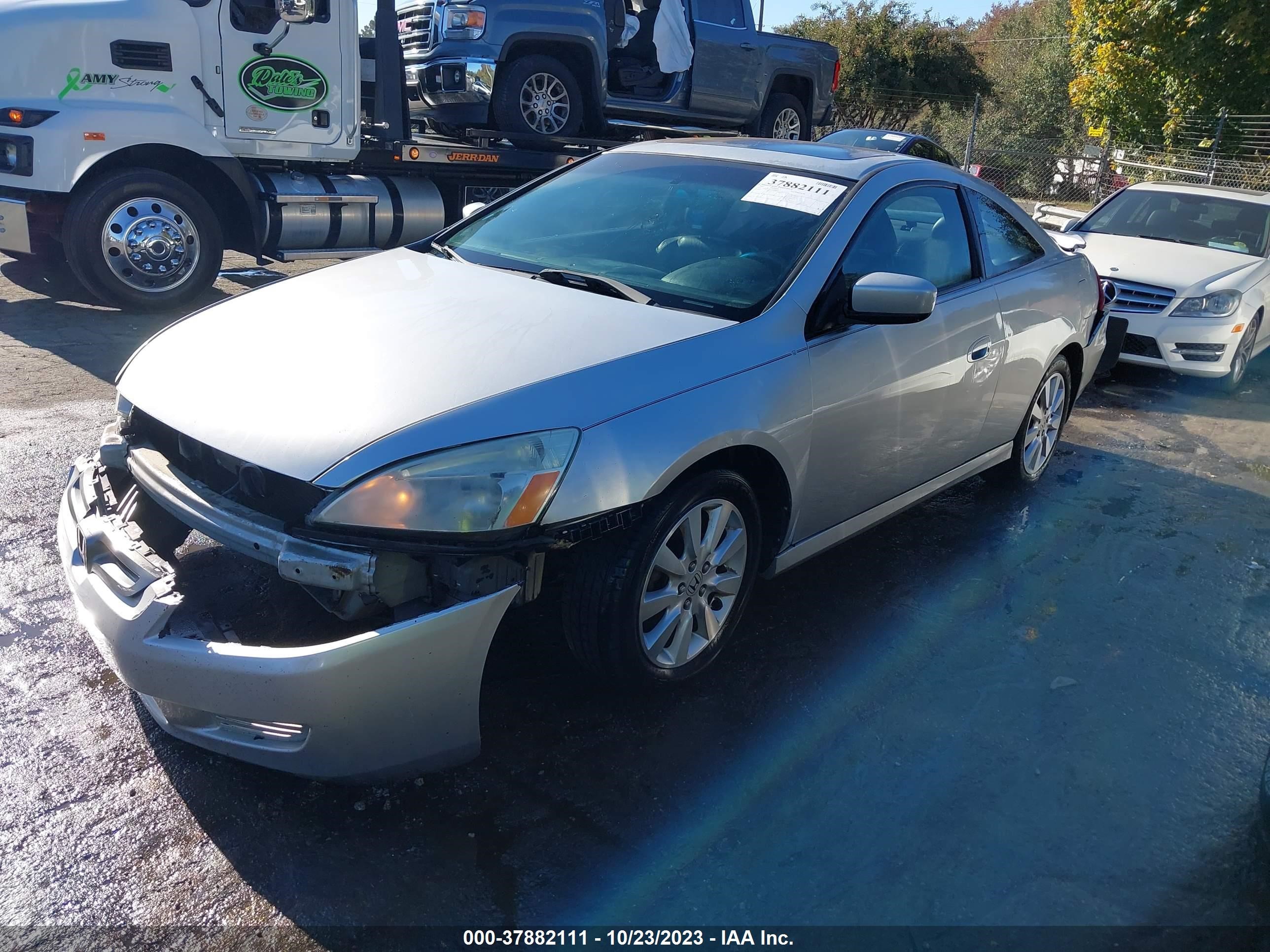 Photo 1 VIN: 1HGCM82677A000858 - HONDA ACCORD 