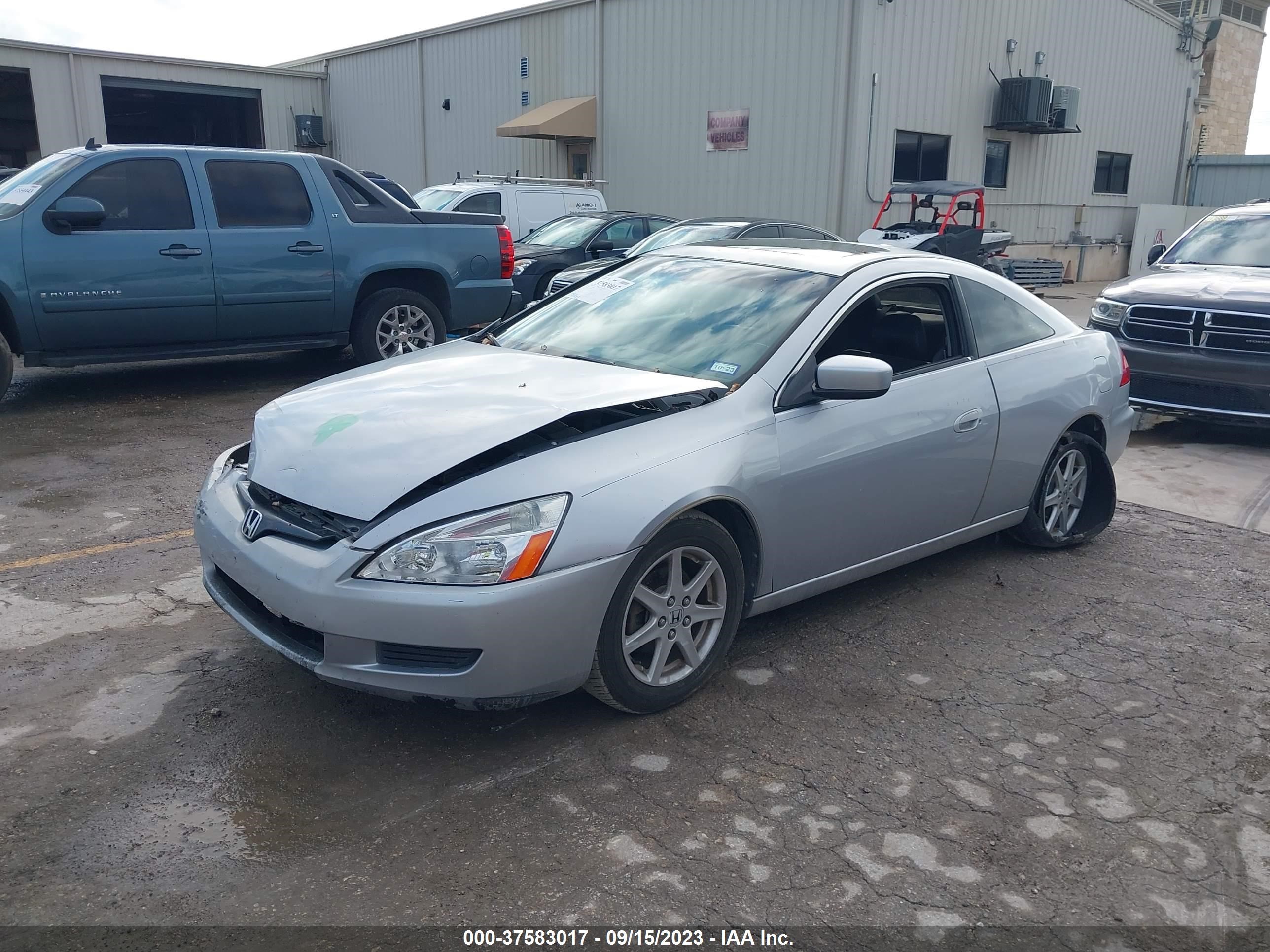 Photo 1 VIN: 1HGCM826X4A005953 - HONDA ACCORD 