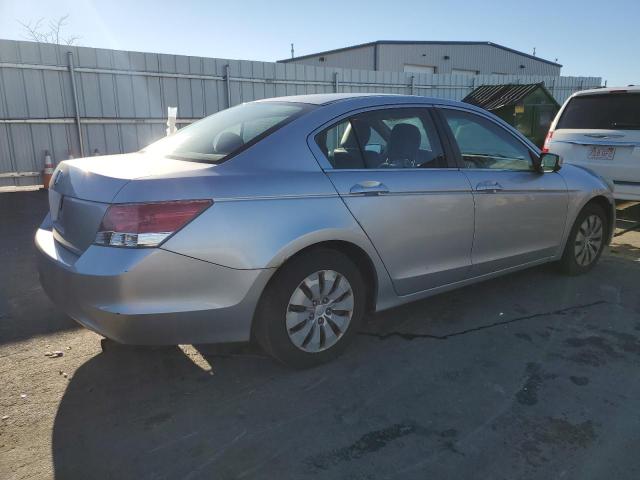 Photo 2 VIN: 1HGCP25328A105945 - HONDA ACCORD 