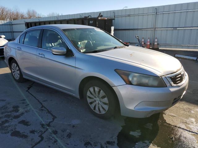 Photo 3 VIN: 1HGCP25328A105945 - HONDA ACCORD 