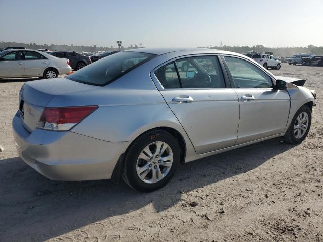 Photo 2 VIN: 1HGCP25478A028479 - HONDA ACCORD LXP 