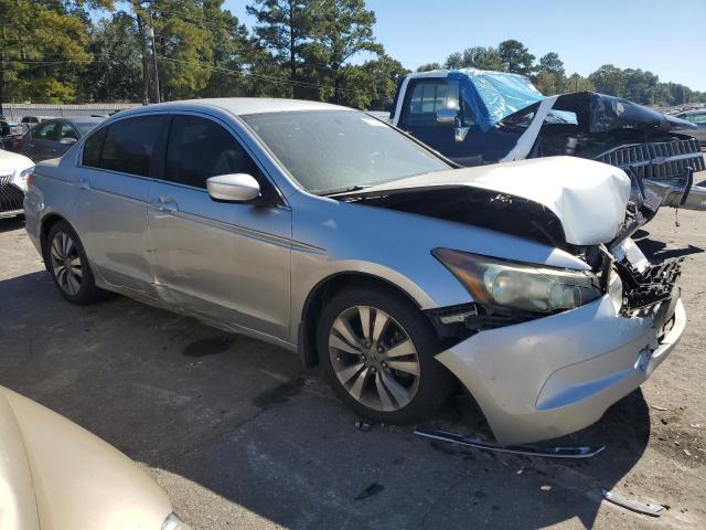 Photo 3 VIN: 1HGCP254X8A052887 - HONDA ACCORD LXP 