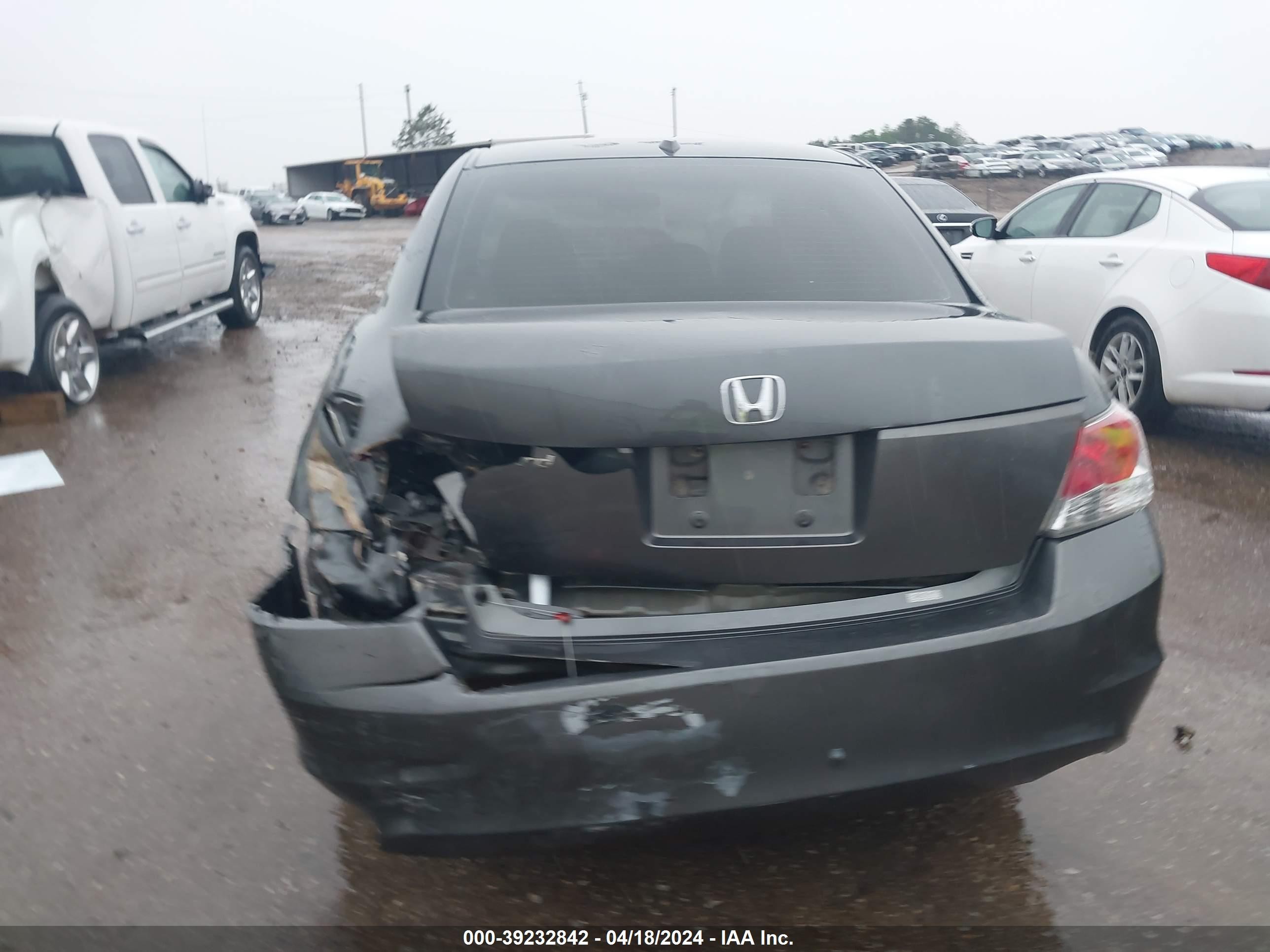 Photo 15 VIN: 1HGCP25828A073736 - HONDA ACCORD 