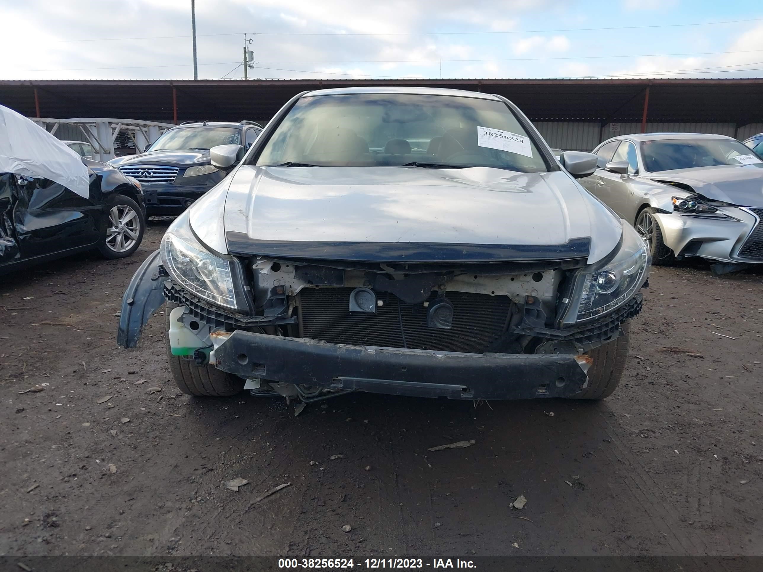 Photo 12 VIN: 1HGCP25848A125075 - HONDA ACCORD 