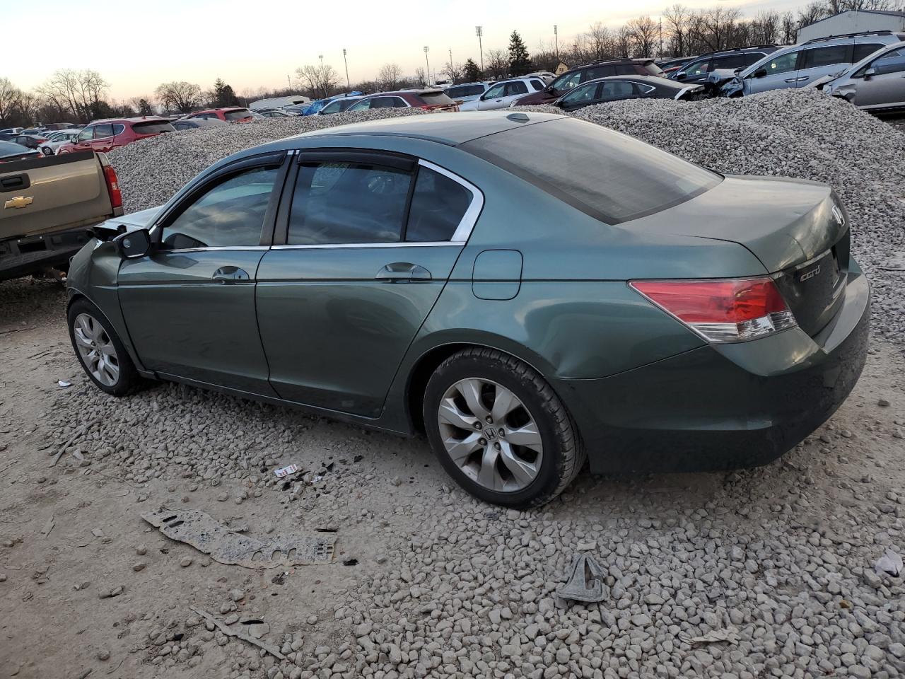 Photo 1 VIN: 1HGCP25898A003960 - HONDA ACCORD 