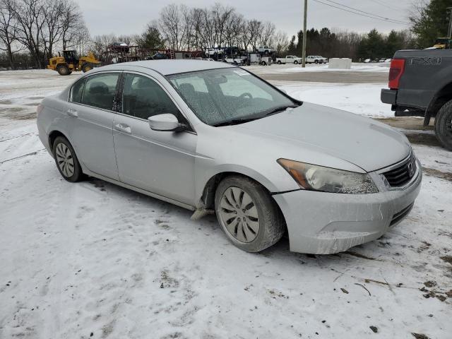 Photo 3 VIN: 1HGCP26308A087427 - HONDA ACCORD LX 