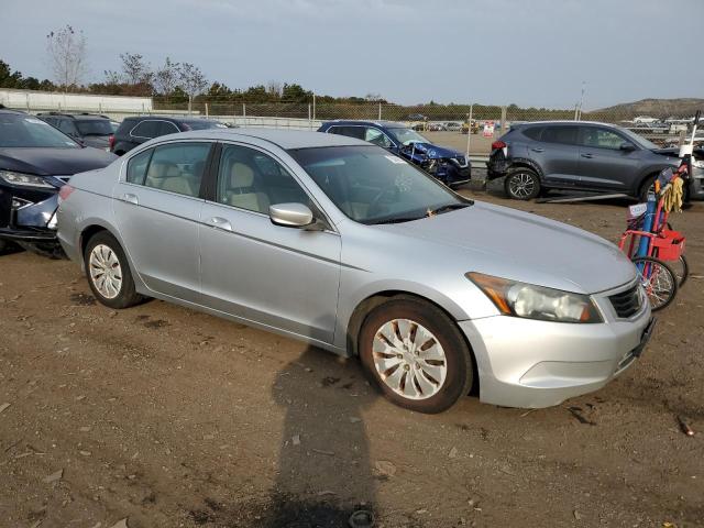 Photo 3 VIN: 1HGCP26318A083631 - HONDA ACCORD 