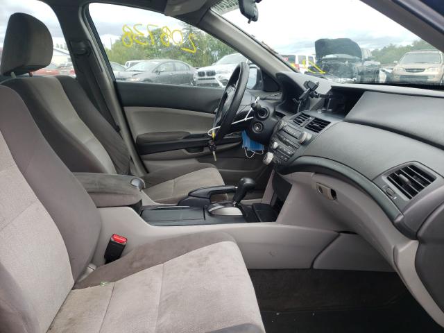 Photo 4 VIN: 1HGCP26318A112772 - HONDA ACCORD LX 