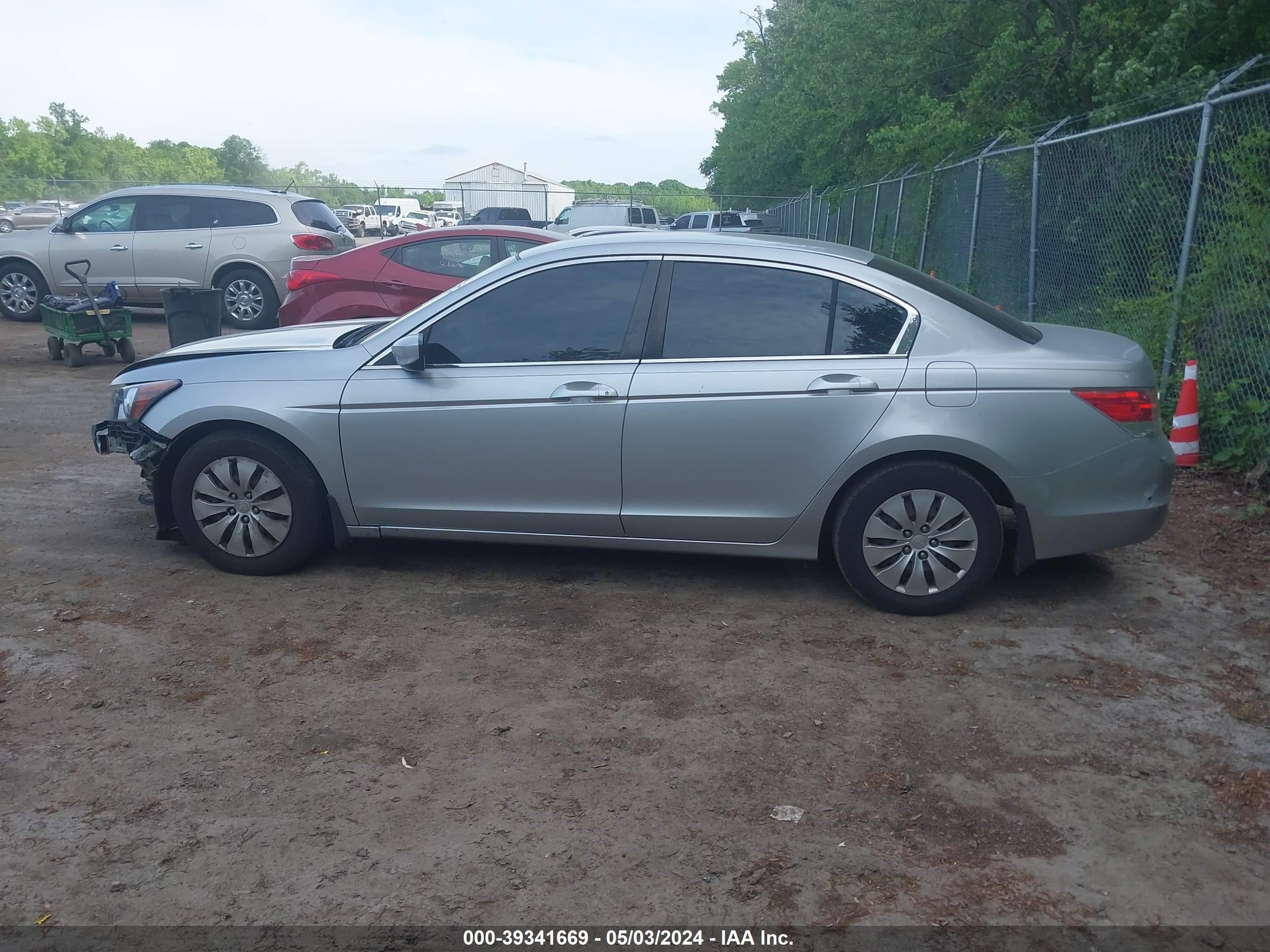 Photo 14 VIN: 1HGCP26319A027559 - HONDA ACCORD 