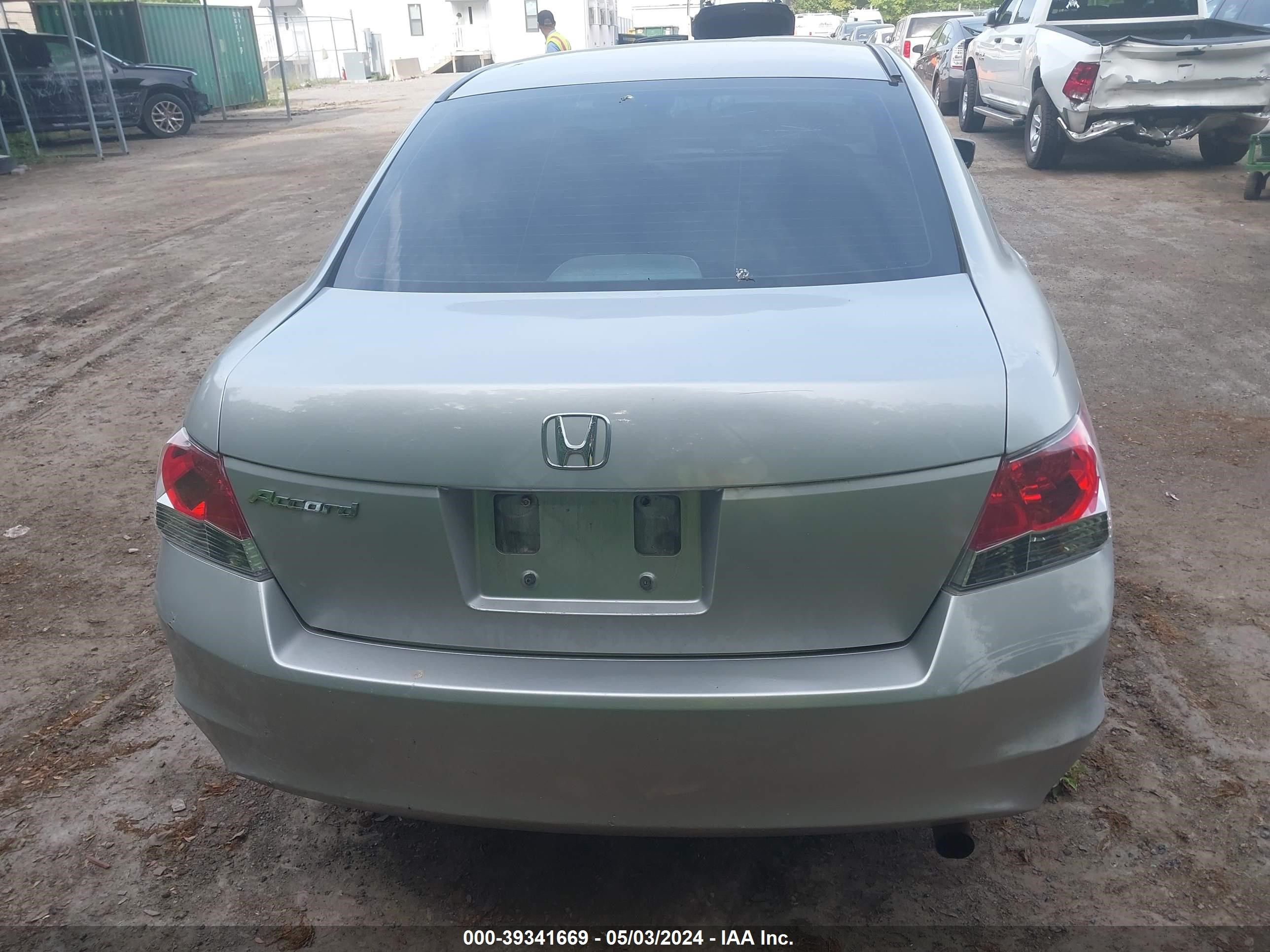 Photo 16 VIN: 1HGCP26319A027559 - HONDA ACCORD 