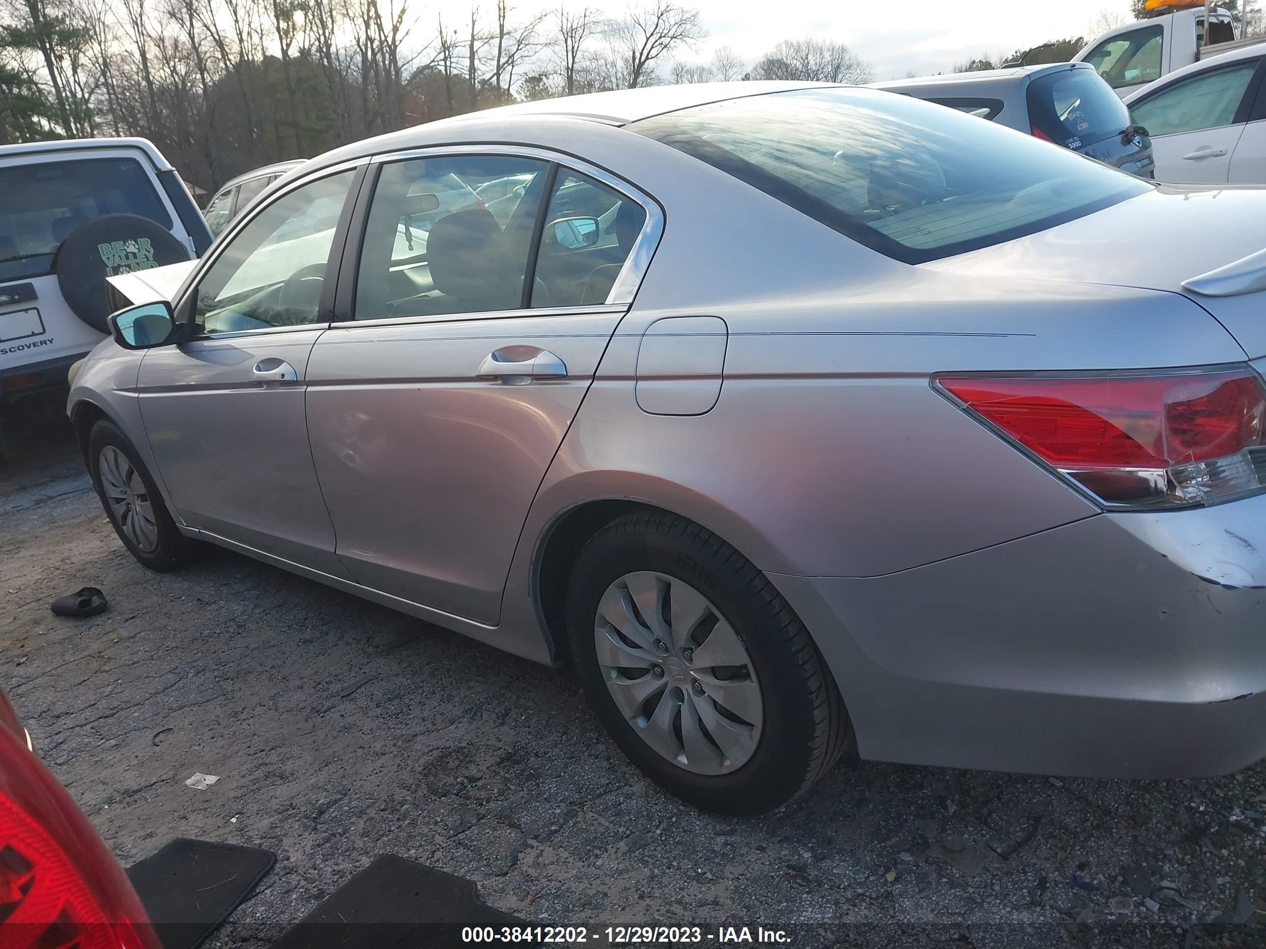 Photo 13 VIN: 1HGCP26319A113972 - HONDA ACCORD 