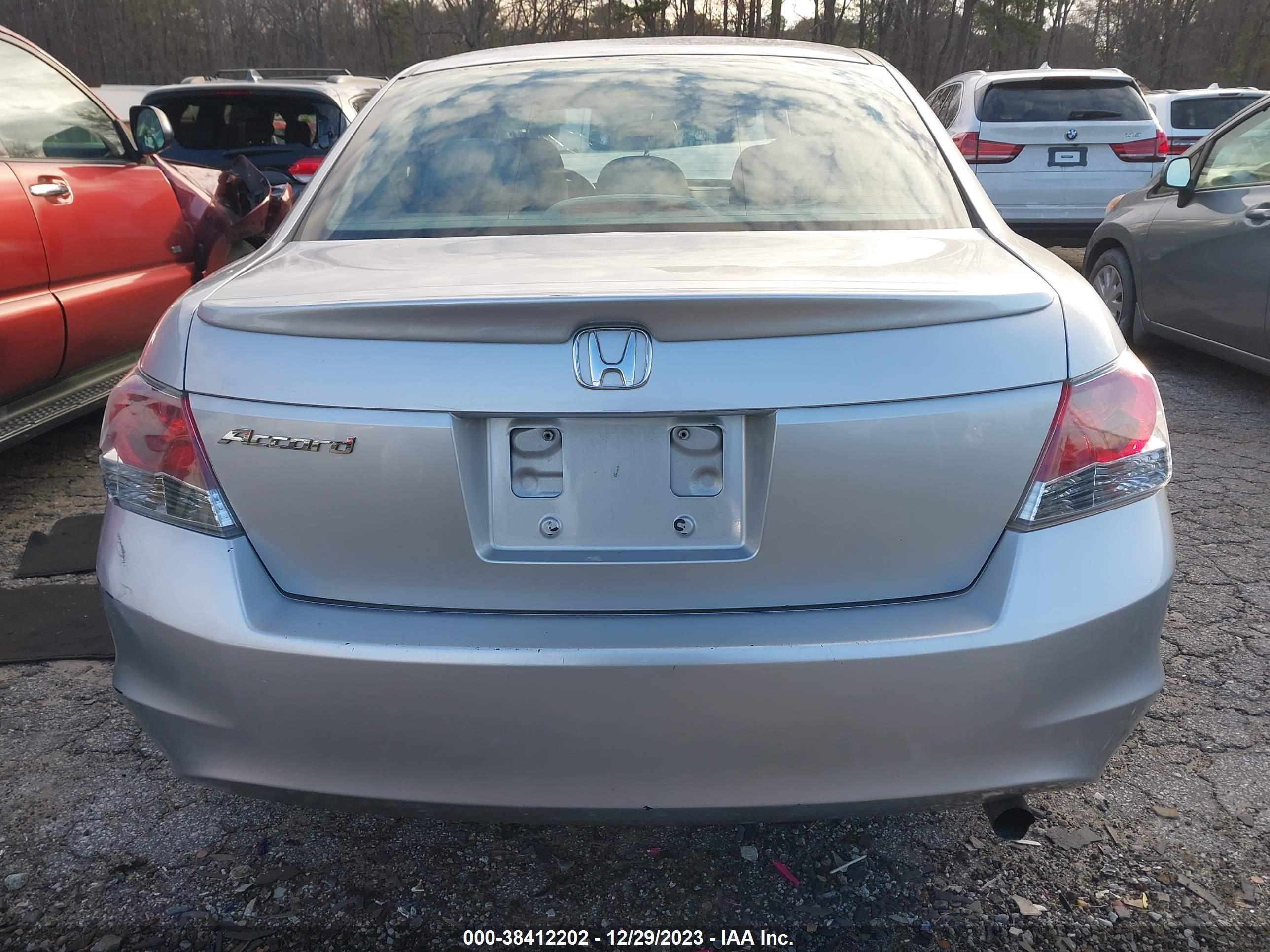 Photo 15 VIN: 1HGCP26319A113972 - HONDA ACCORD 