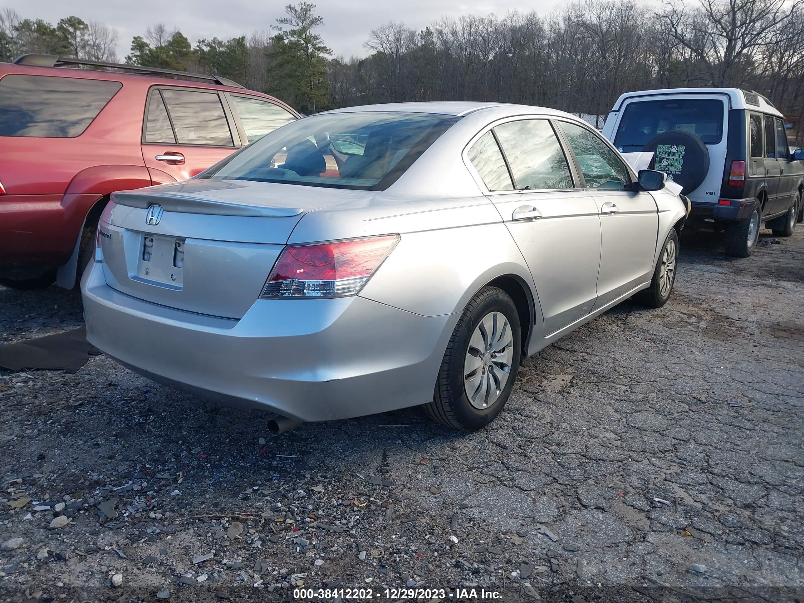 Photo 3 VIN: 1HGCP26319A113972 - HONDA ACCORD 